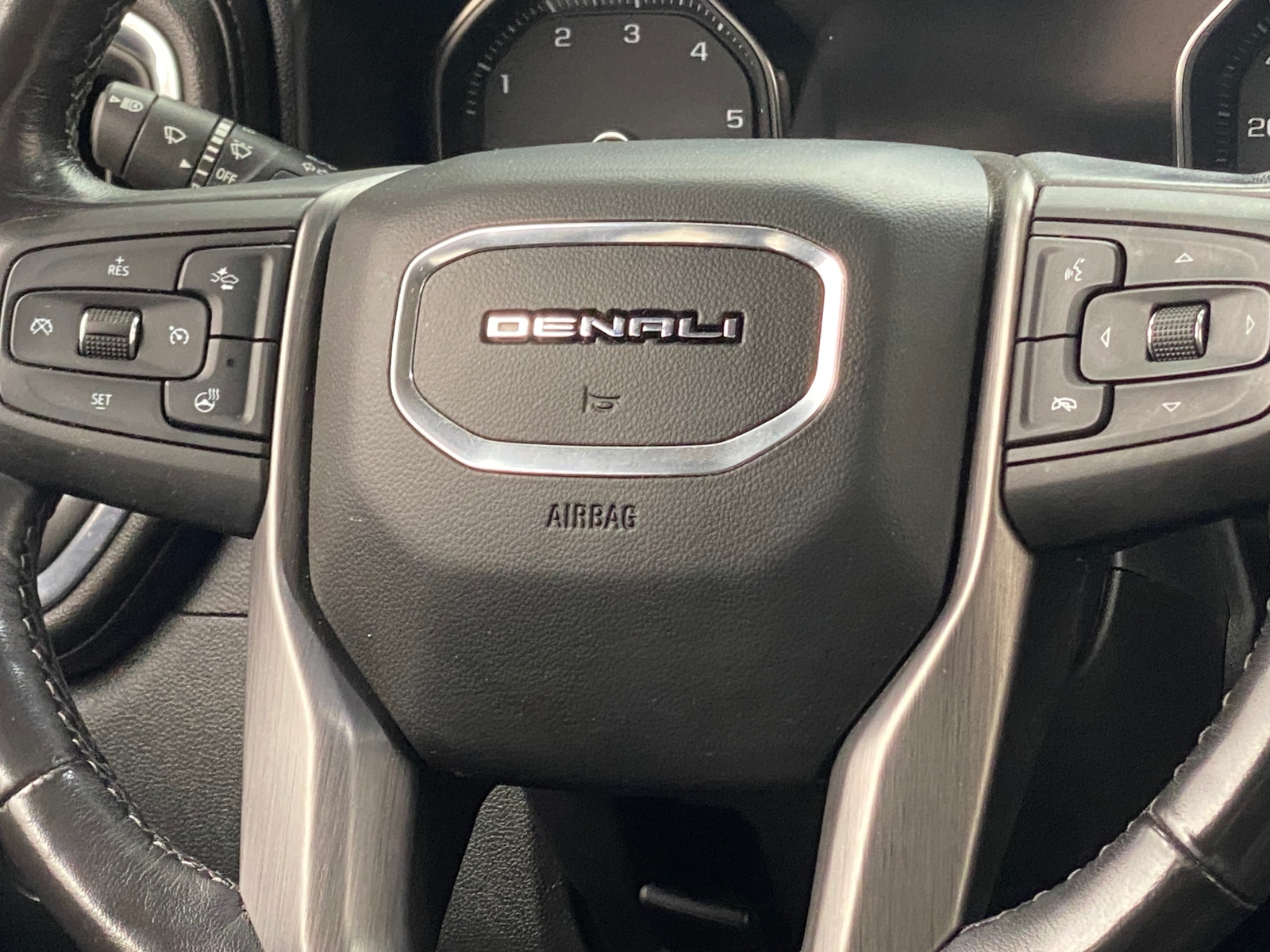 Thumbnail: 2020 GMC Sierra 1500 - 4
