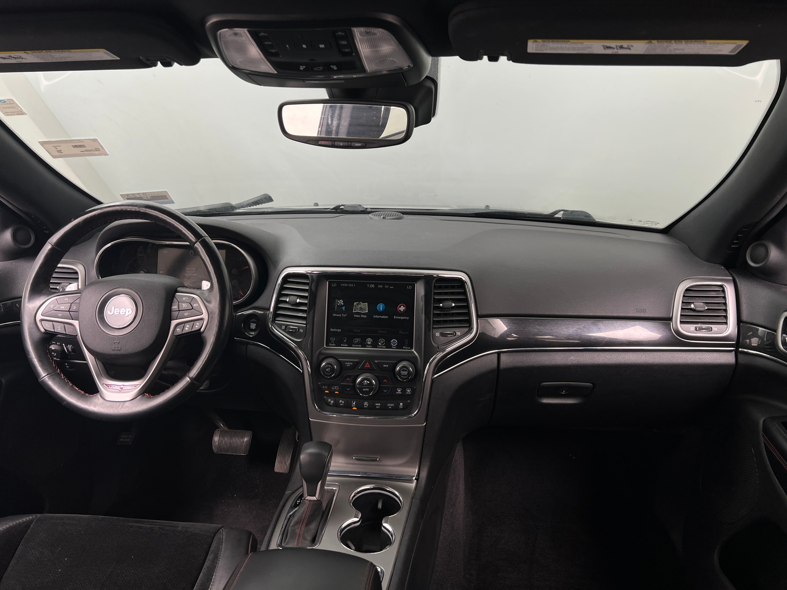 Thumbnail: 2017 Jeep Grand Cherokee - 2