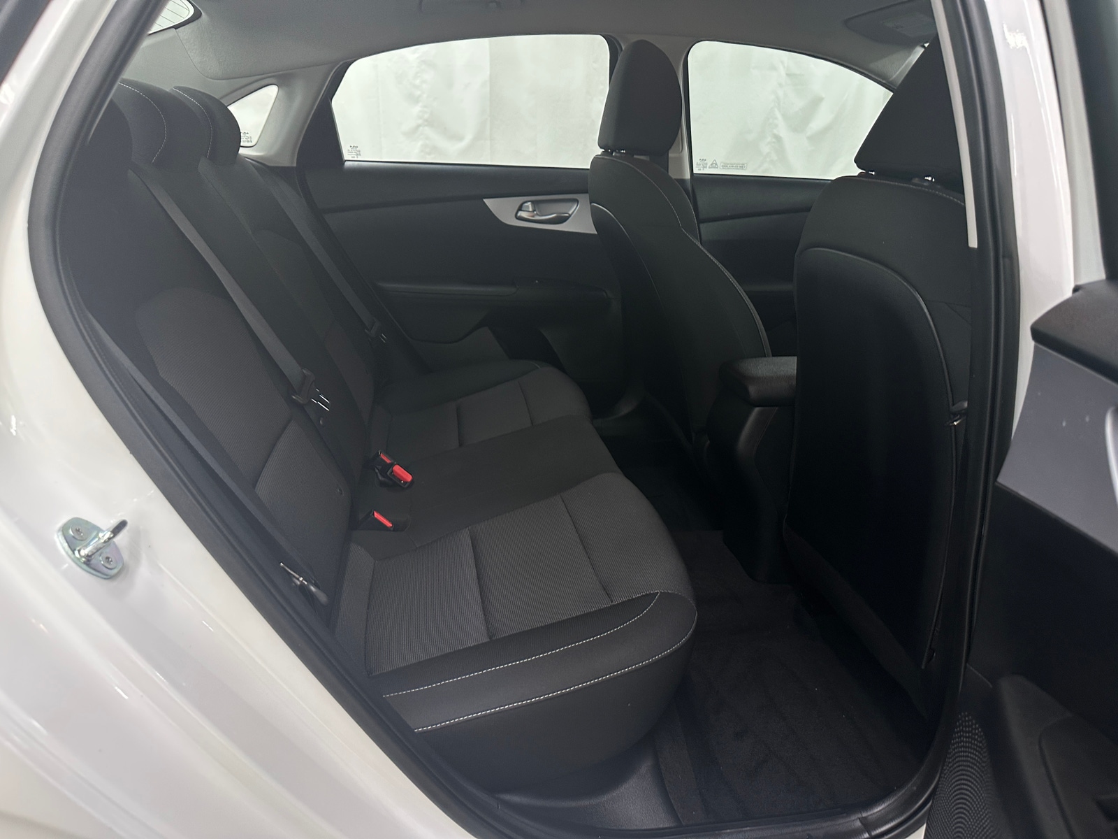 Thumbnail: 2024 Kia Forte - 6