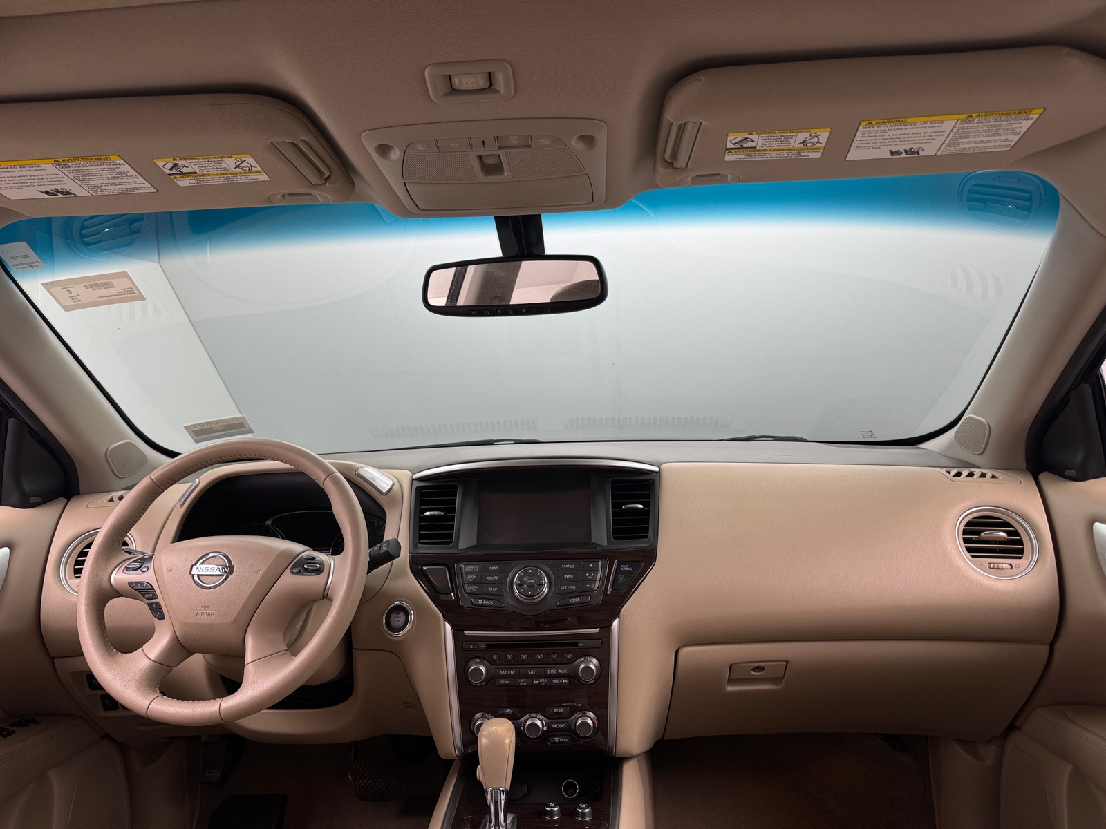 Thumbnail: 2015 Nissan Pathfinder - 2