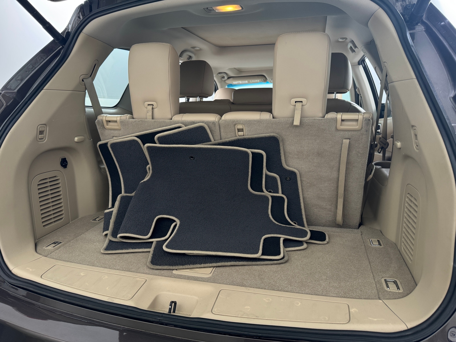 Thumbnail: 2015 Nissan Pathfinder - 6