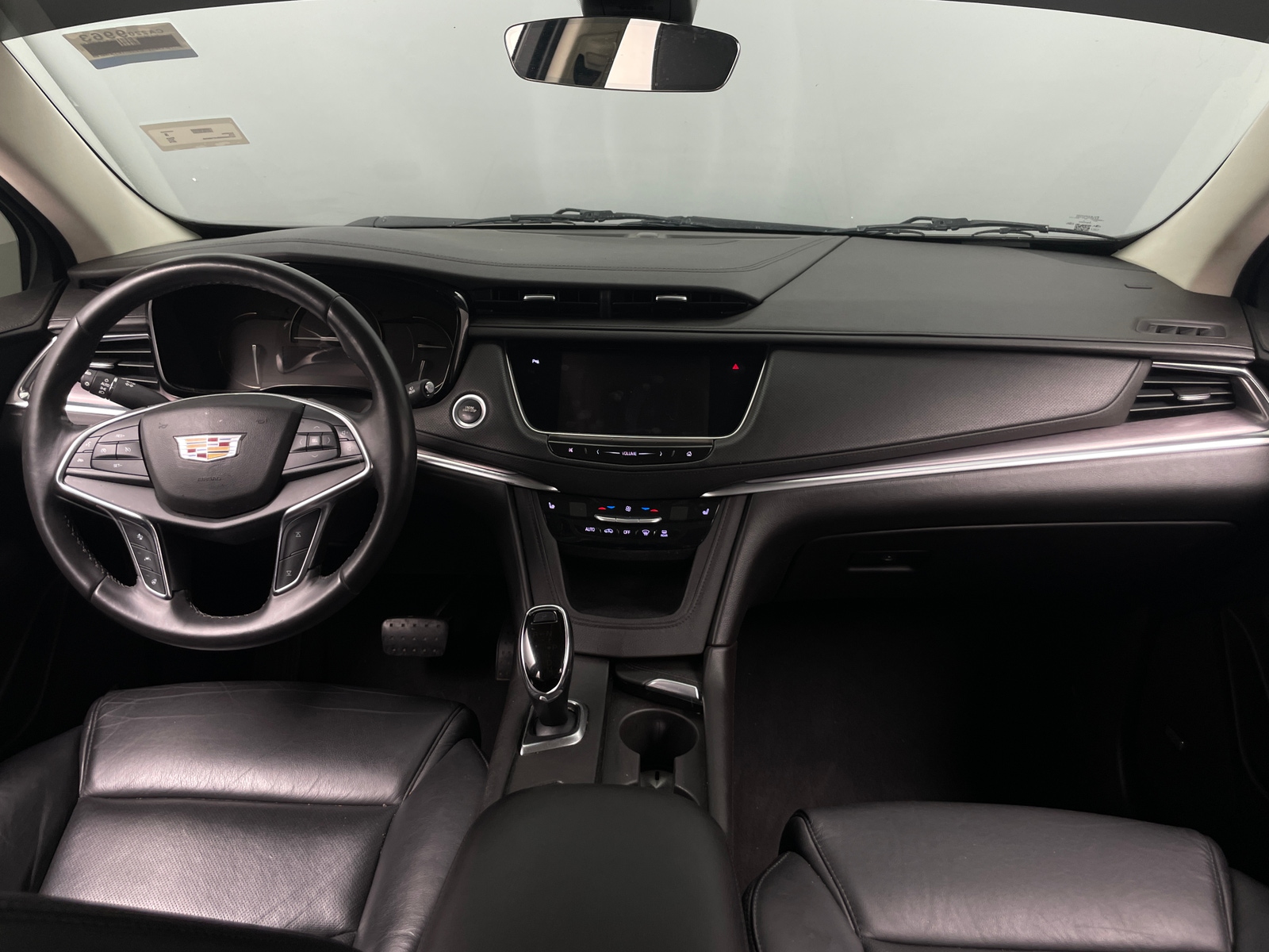 Thumbnail: 2018 Cadillac XT5 - 2