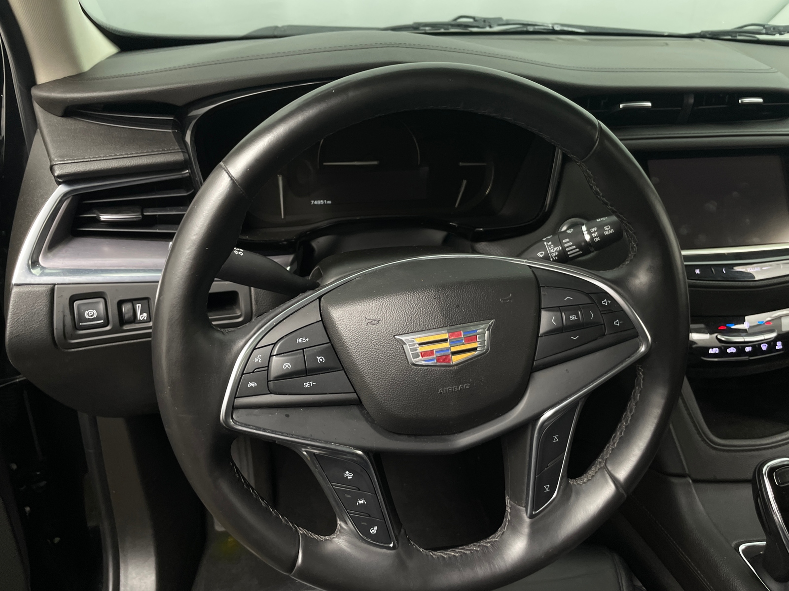 Thumbnail: 2018 Cadillac XT5 - 4