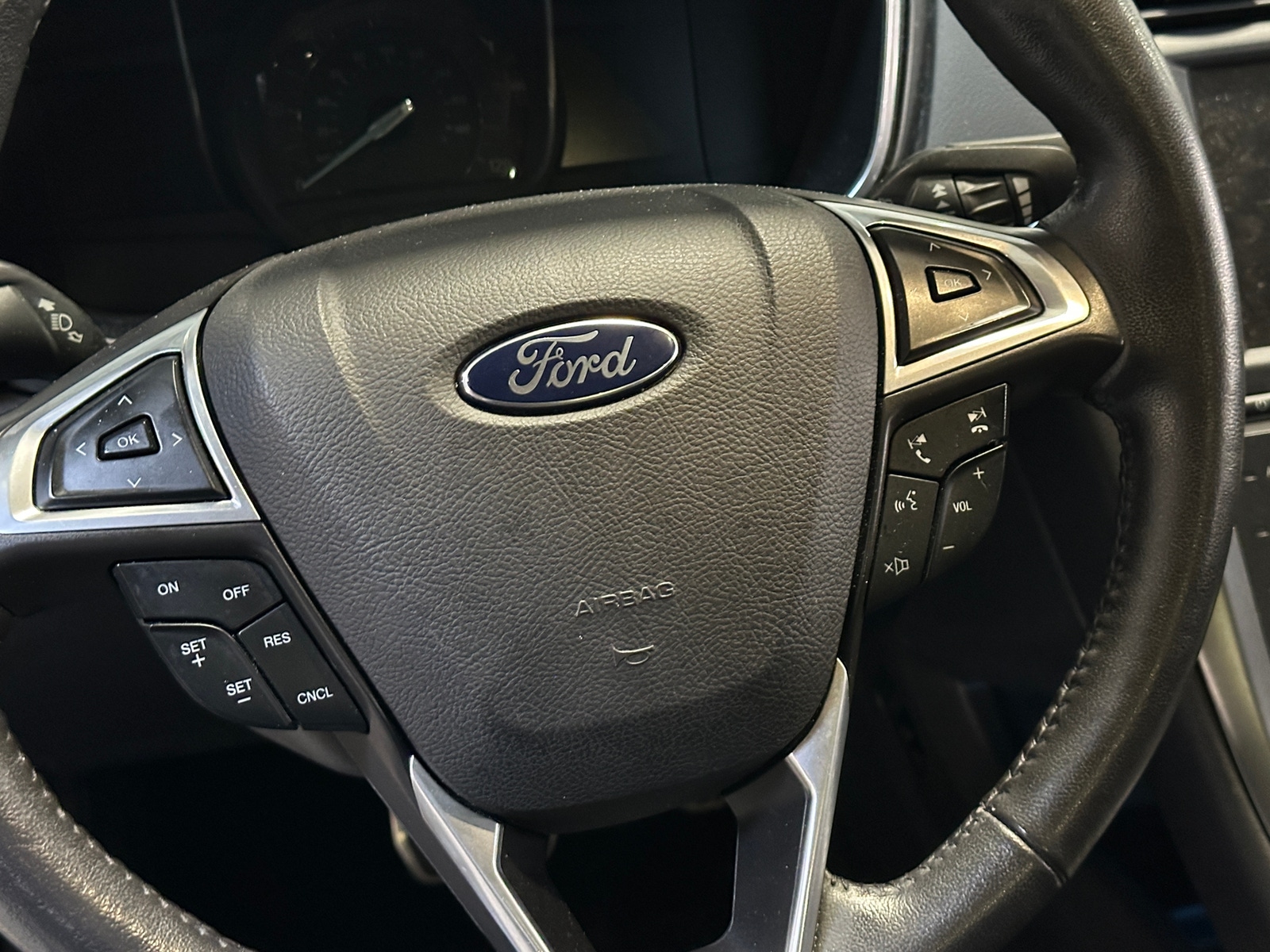 Thumbnail: 2014 Ford Fusion - 4