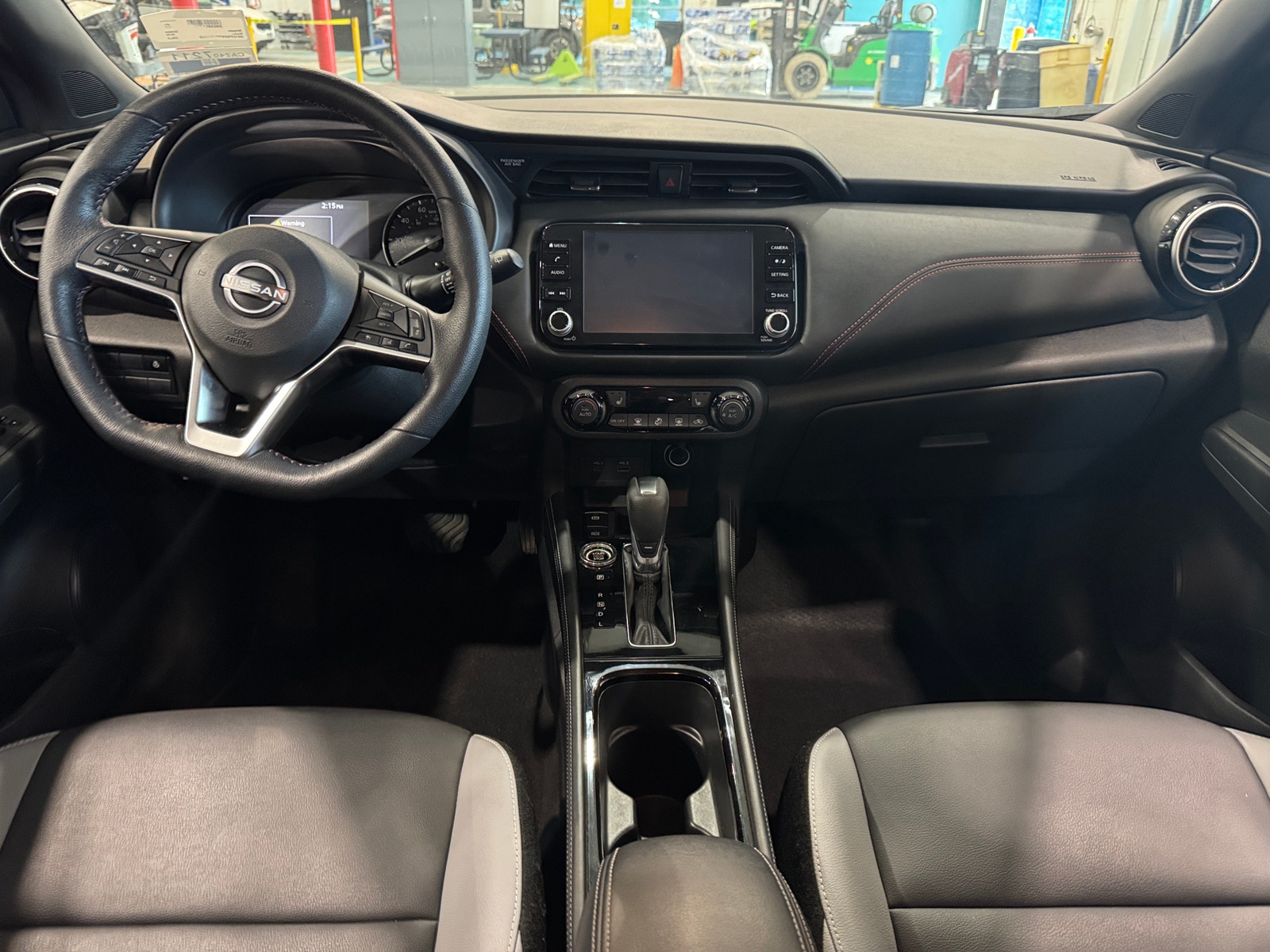 Thumbnail: 2023 Nissan Kicks - 3