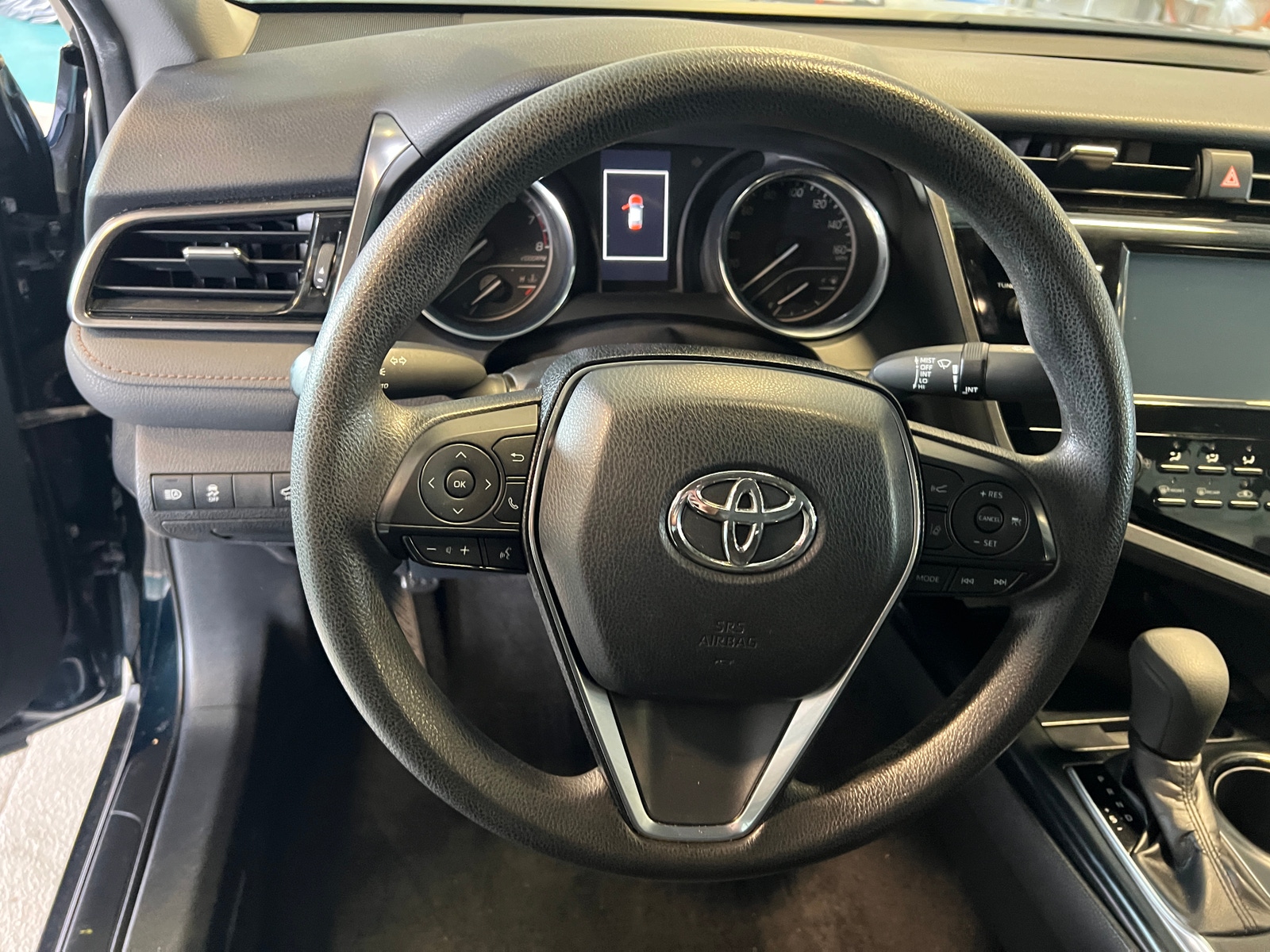 Thumbnail: 2019 Toyota Camry - 5