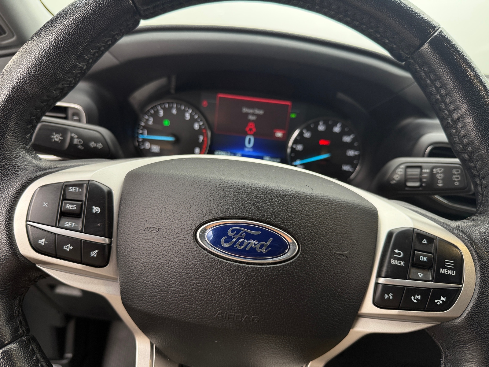 Thumbnail: 2021 Ford Explorer - 4
