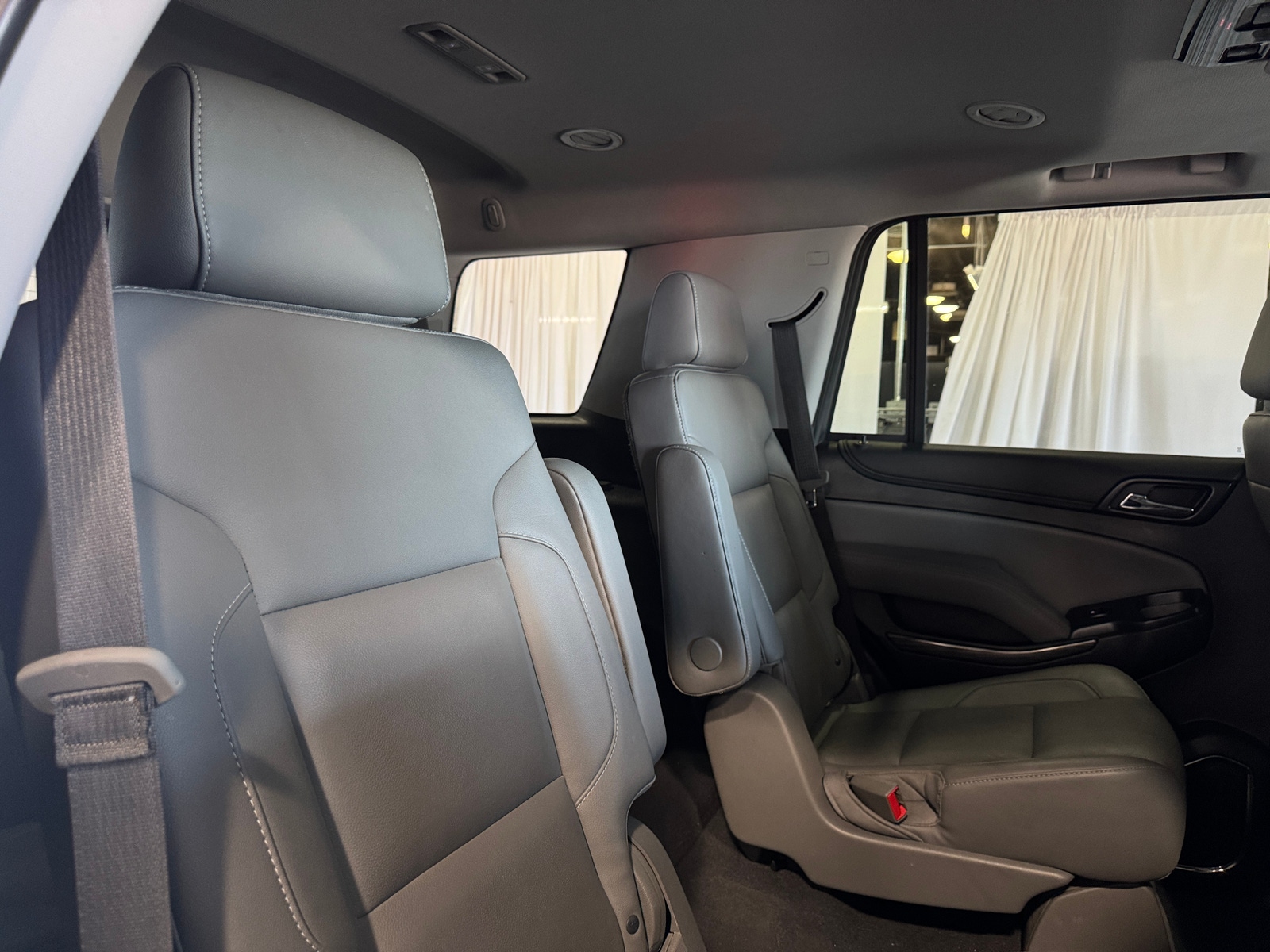 Thumbnail: 2019 Chevrolet Tahoe - 5