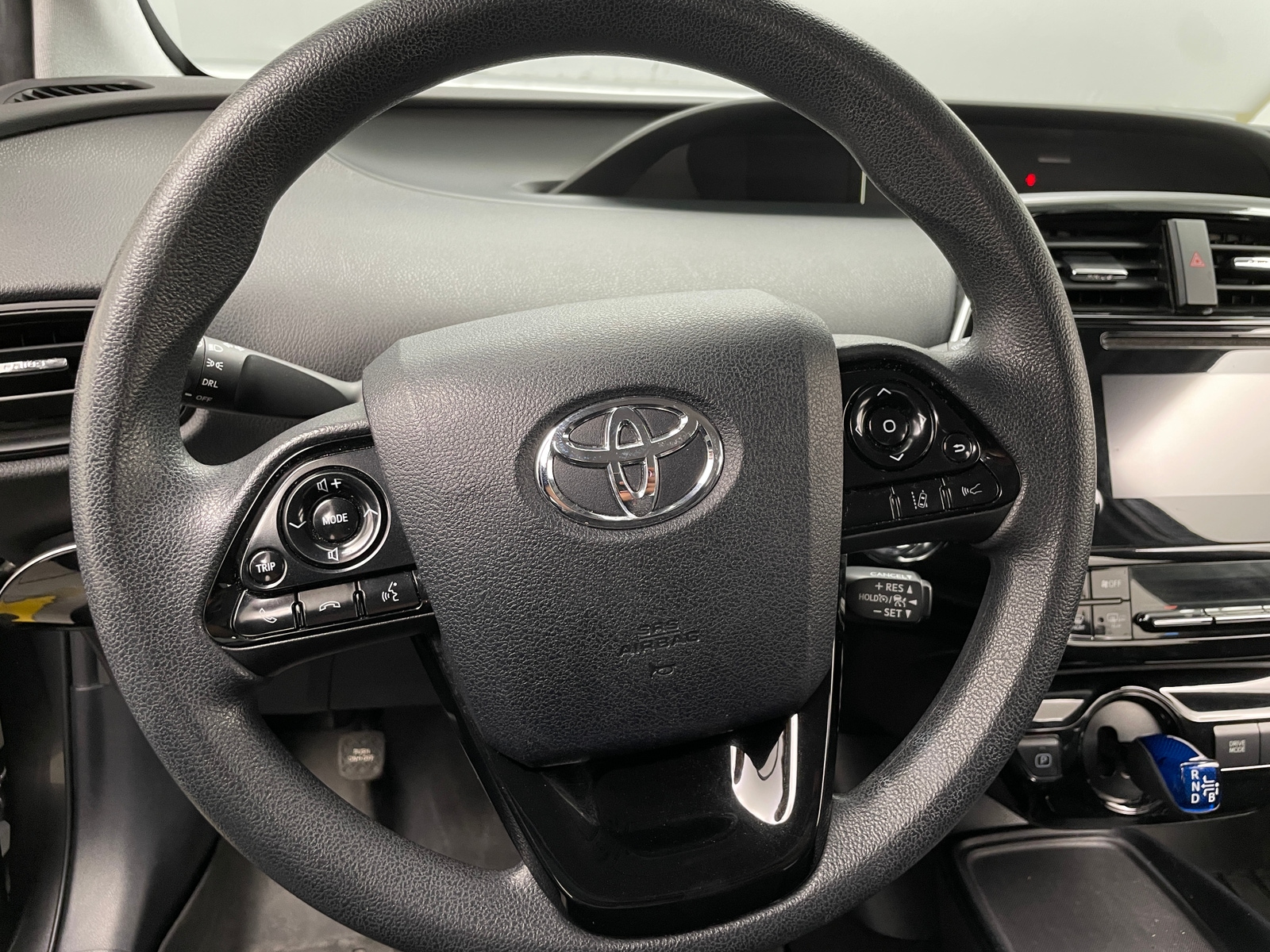 Thumbnail: 2019 Toyota Prius - 5