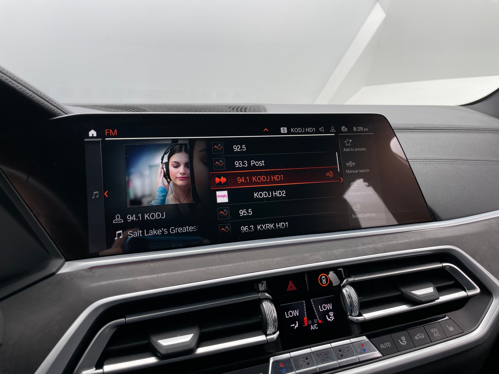 Thumbnail: 2021 BMW X5 - 3