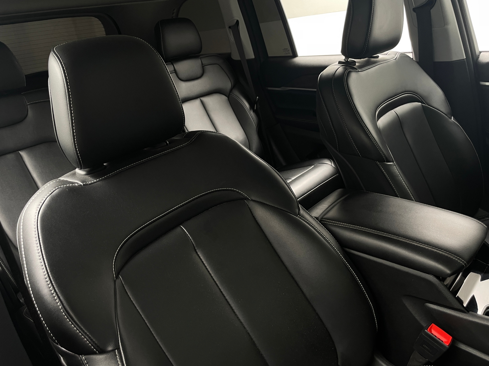 Thumbnail: 2023 Jeep Grand Cherokee - 2
