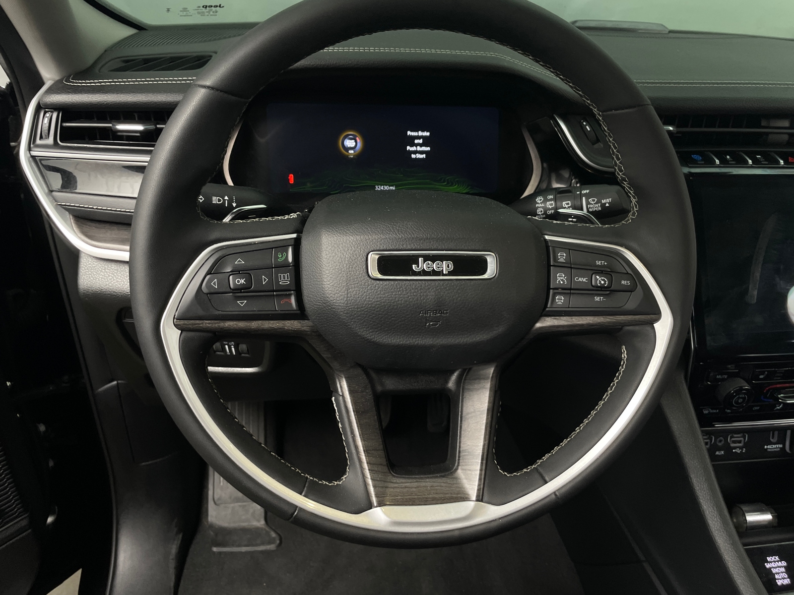 Thumbnail: 2023 Jeep Grand Cherokee - 5