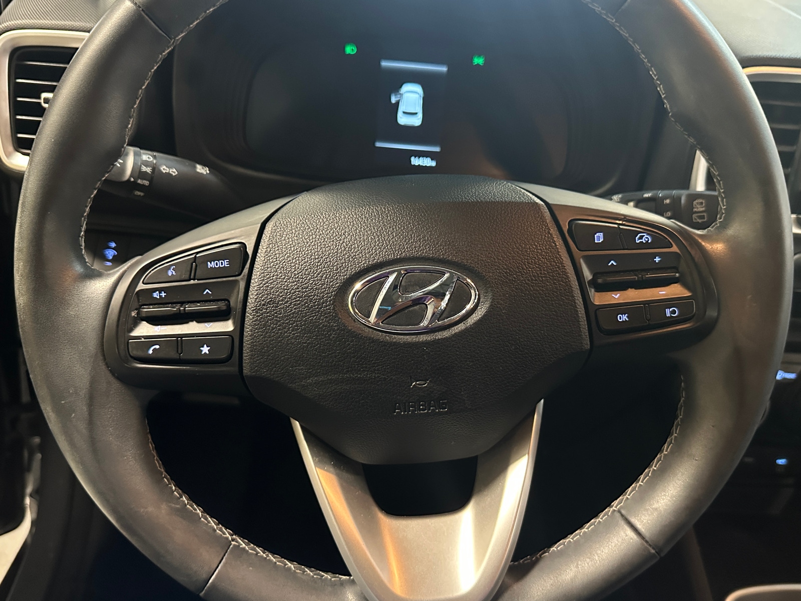 Thumbnail: 2023 Hyundai Venue - 5
