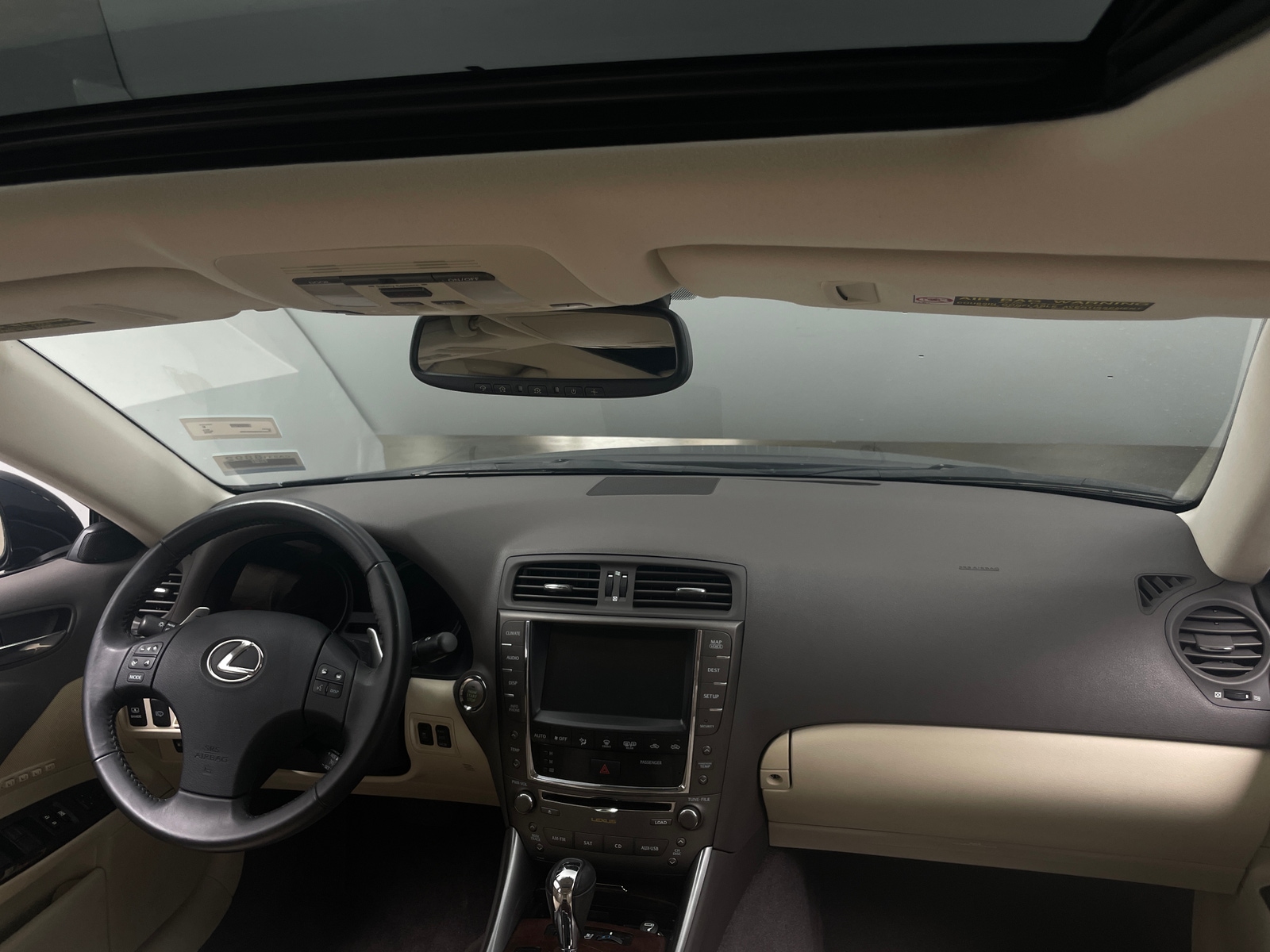 Thumbnail: 2010 Lexus IS - 2