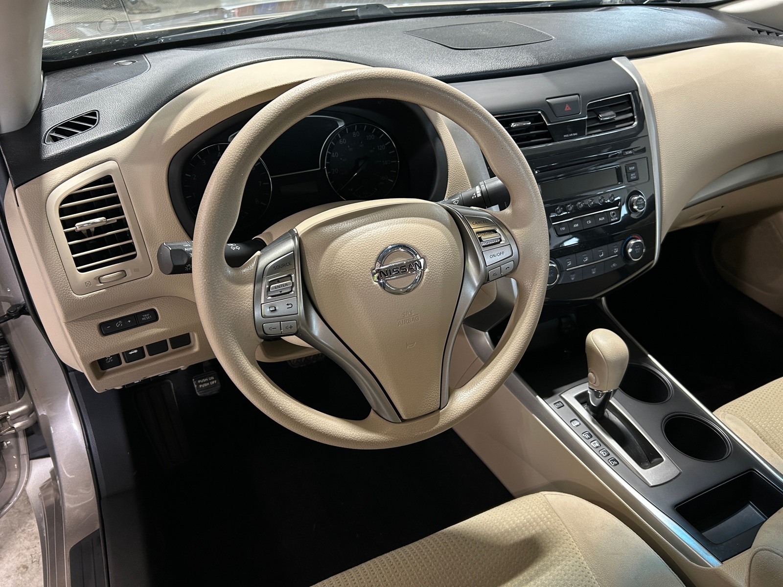 Thumbnail: 2015 Nissan Altima - 5
