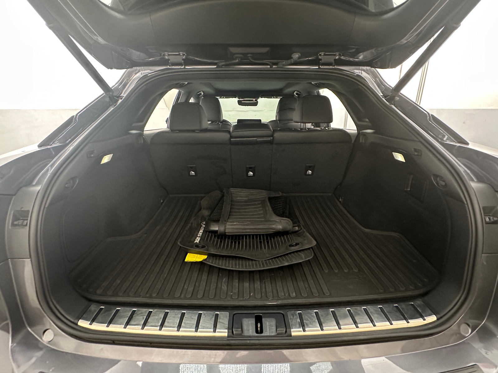 Thumbnail: 2021 Lexus RX - 6