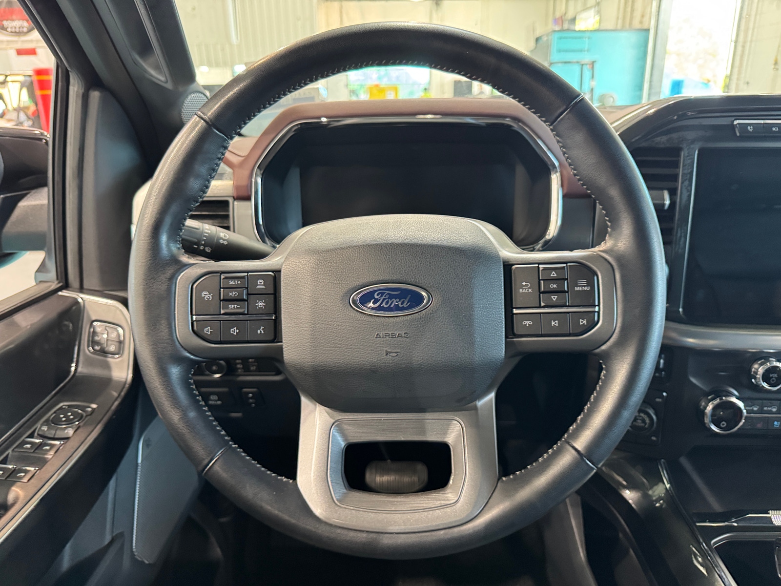 Thumbnail: 2021 Ford Econoline - 4