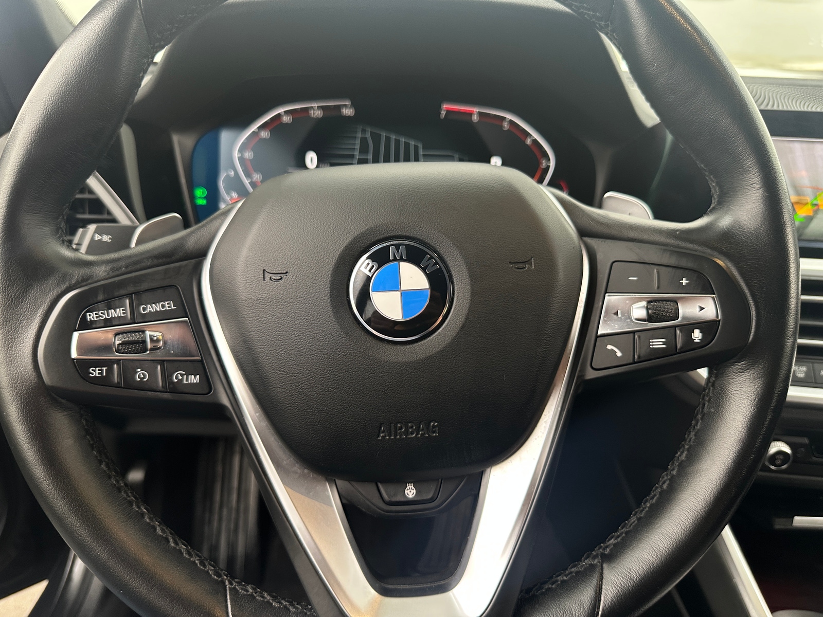 Thumbnail: 2022 BMW 3 Series - 4