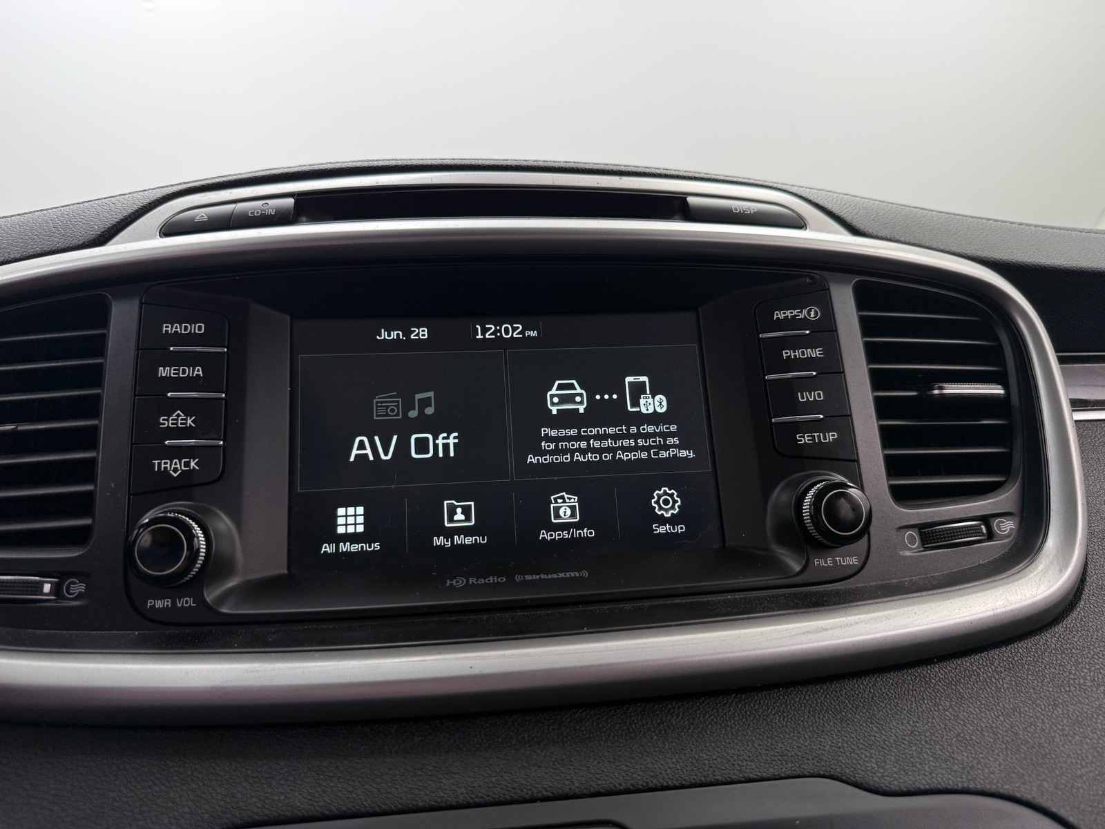 Thumbnail: 2018 Kia Sorento - 4