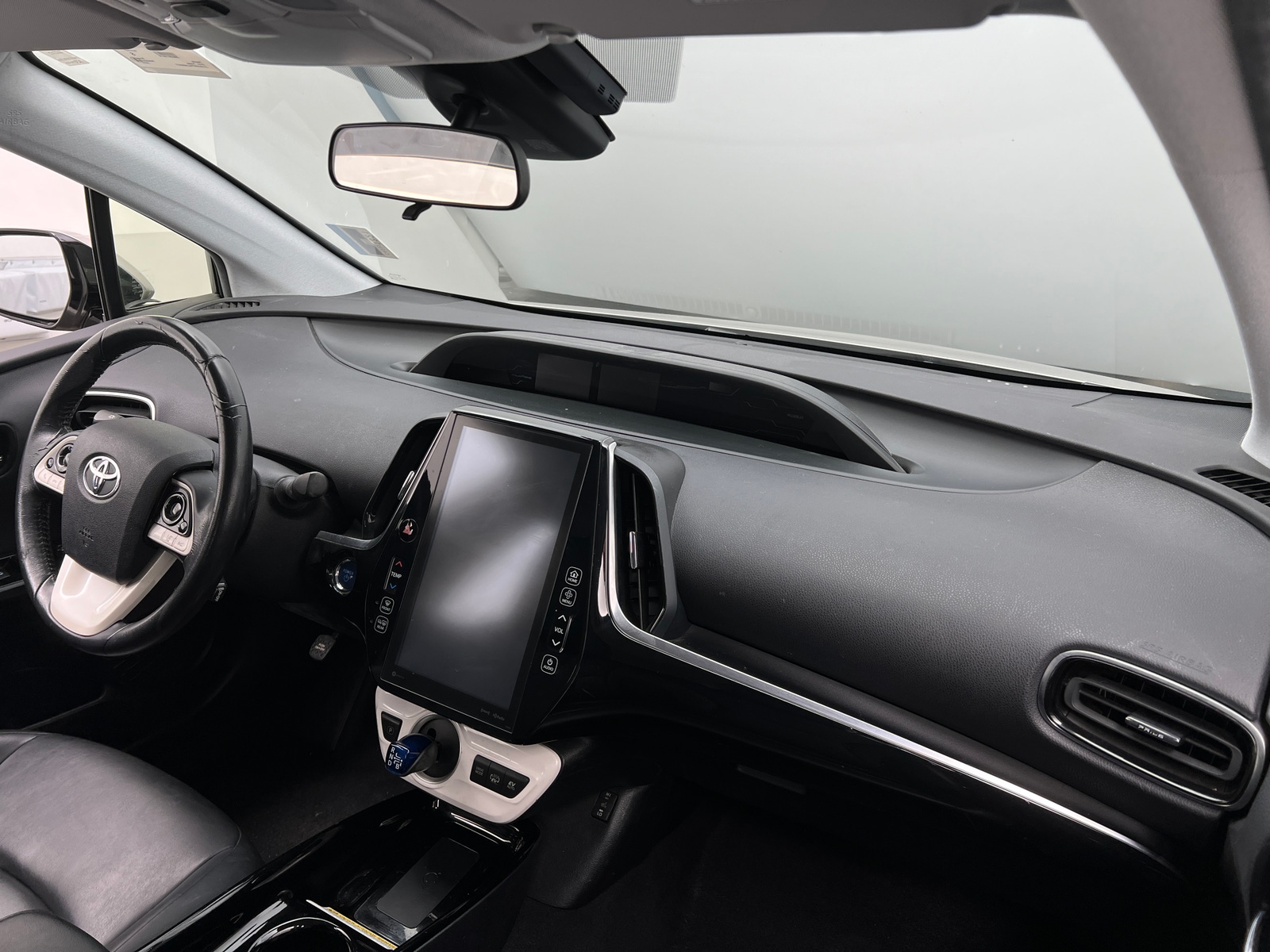 Thumbnail: 2018 Toyota Prius Prime - 2