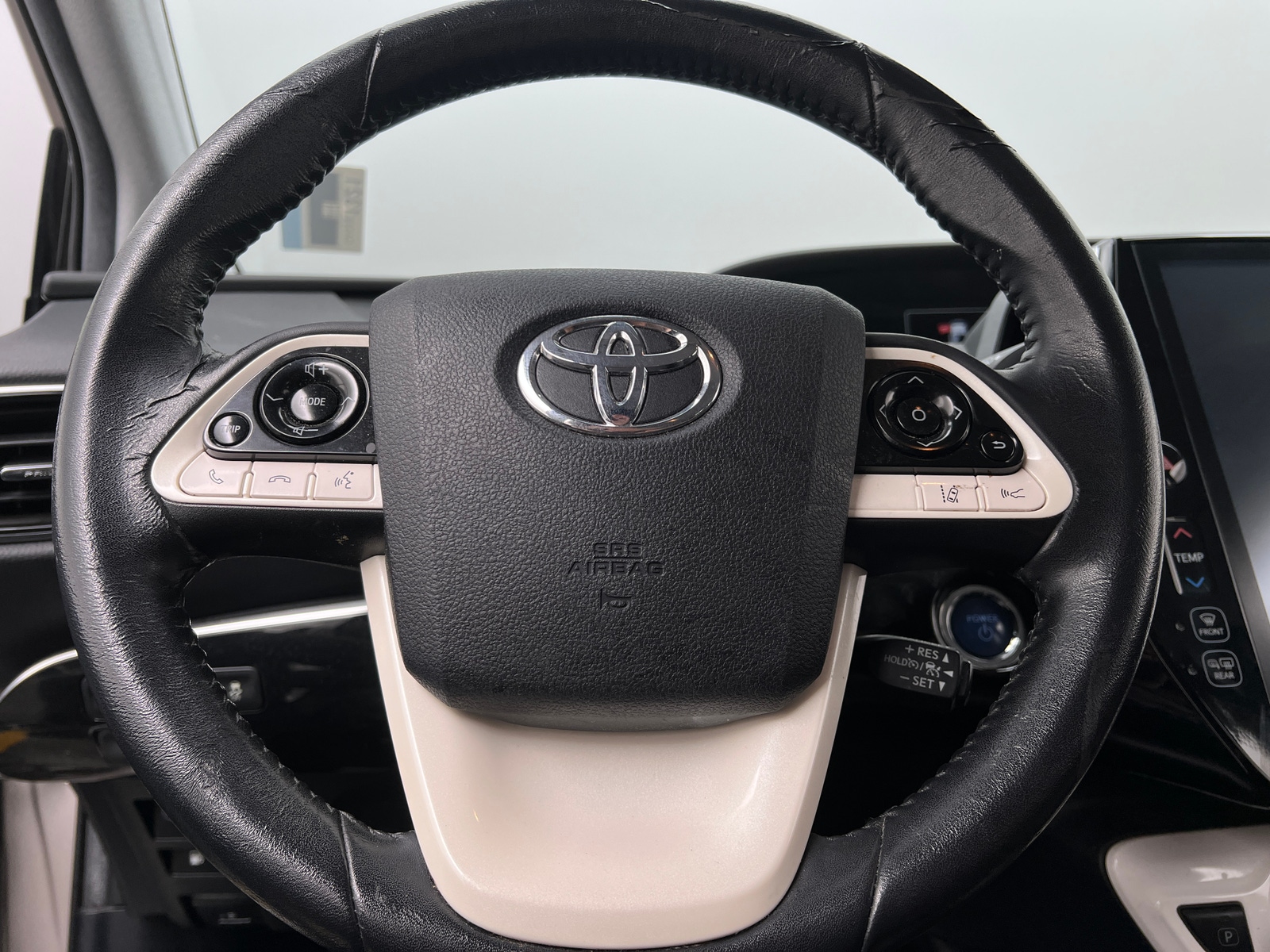 Thumbnail: 2018 Toyota Prius Prime - 4
