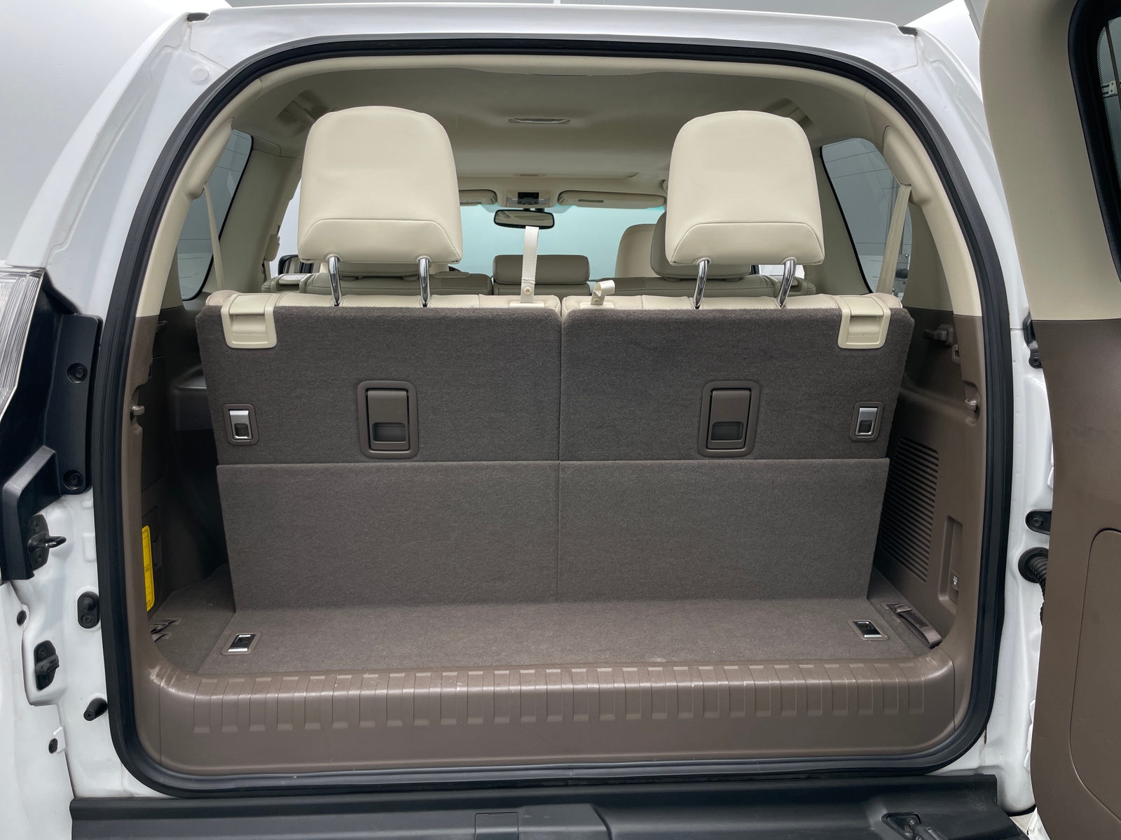 Thumbnail: 2018 Lexus GX - 6