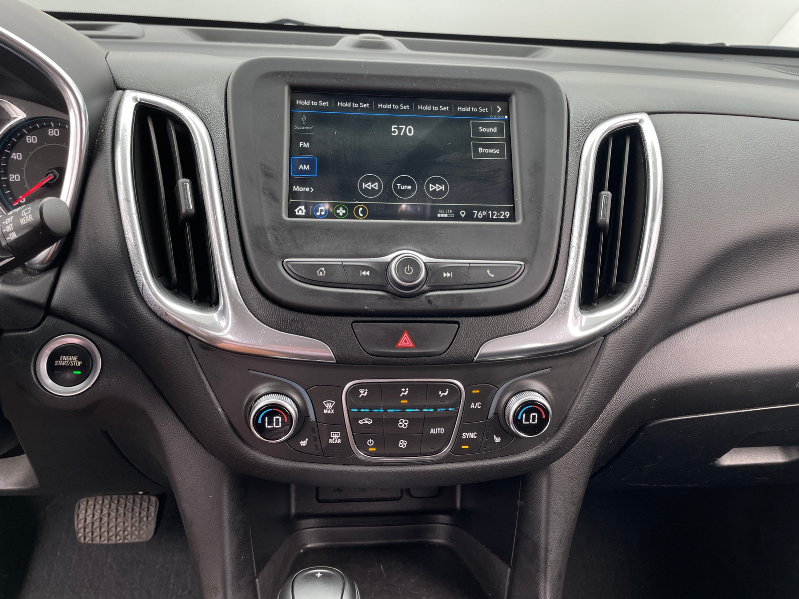 Thumbnail: 2019 Chevrolet Equinox - 4