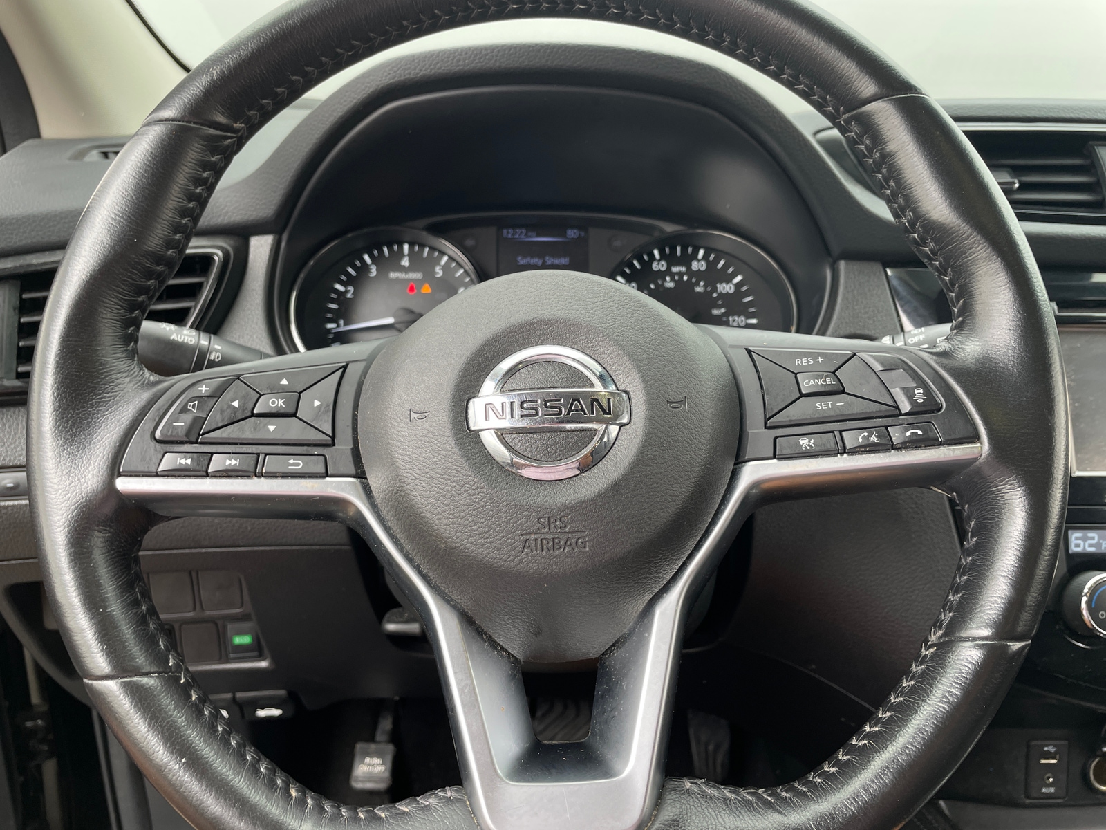 Thumbnail: 2018 Nissan Rogue Sport - 4