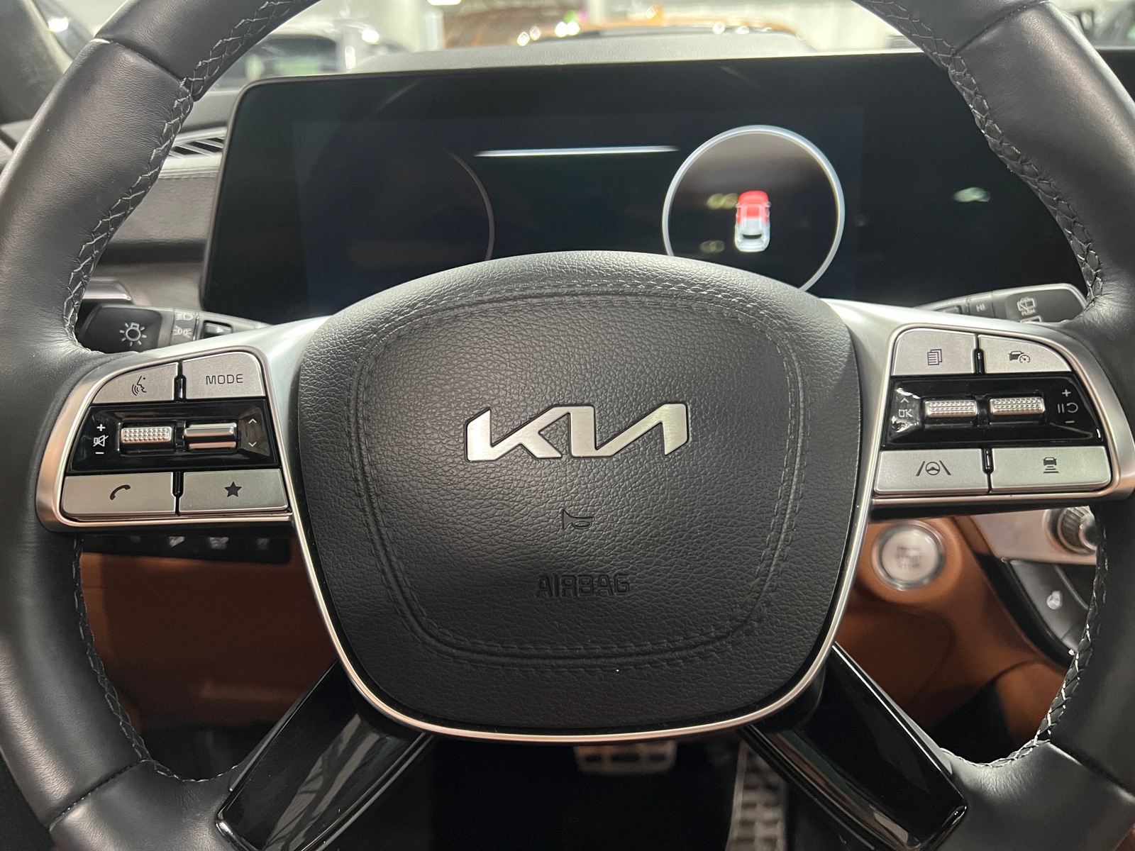 Thumbnail: 2024 Kia Telluride - 4