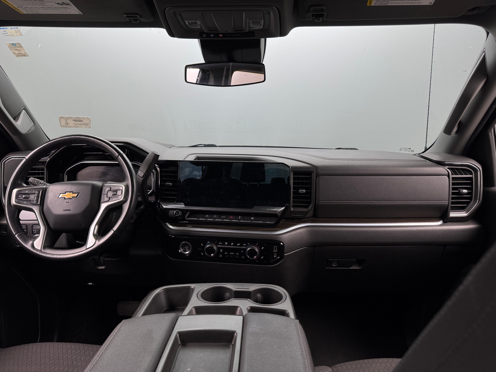 Thumbnail: 2022 Chevrolet Silverado 1500 - 3