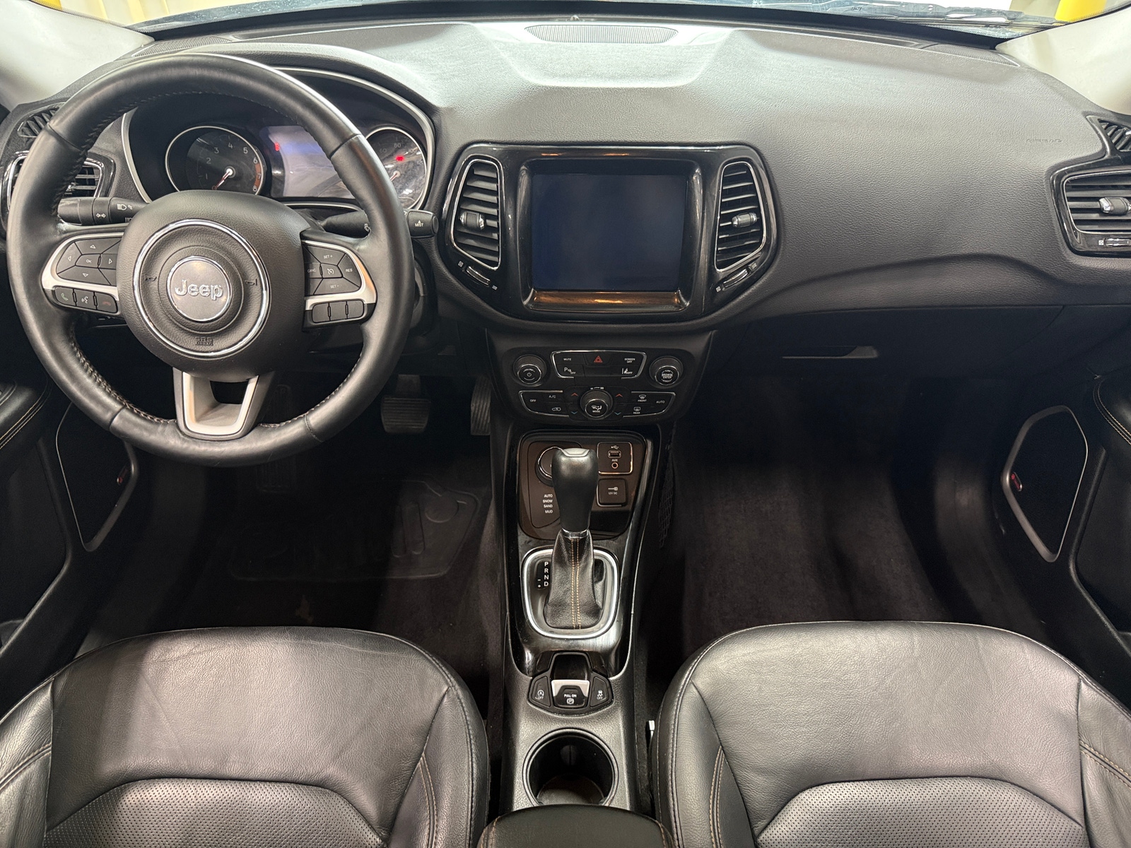 Thumbnail: 2018 Jeep Compass - 2