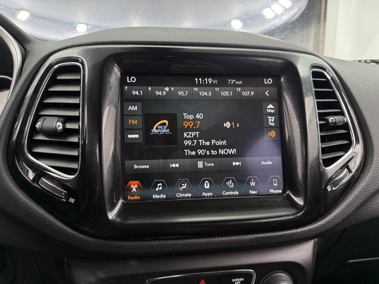 Thumbnail: 2018 Jeep Compass - 3
