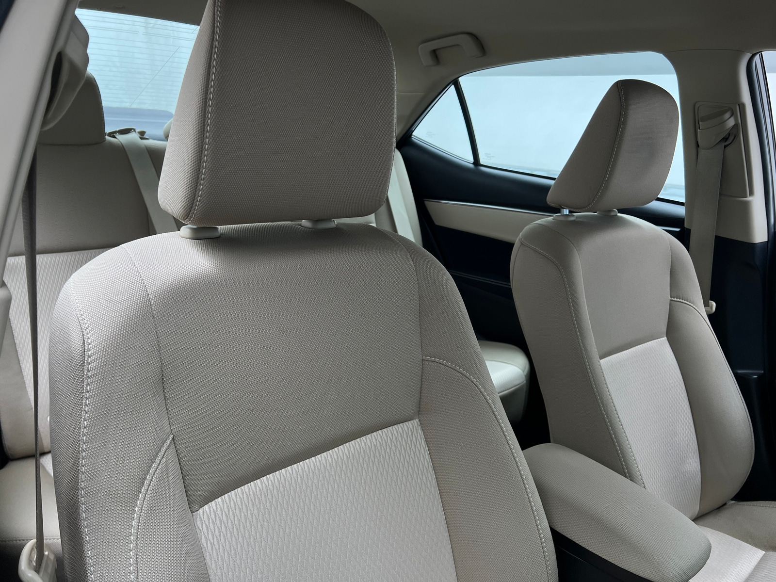 Thumbnail: 2014 Toyota Corolla - 2