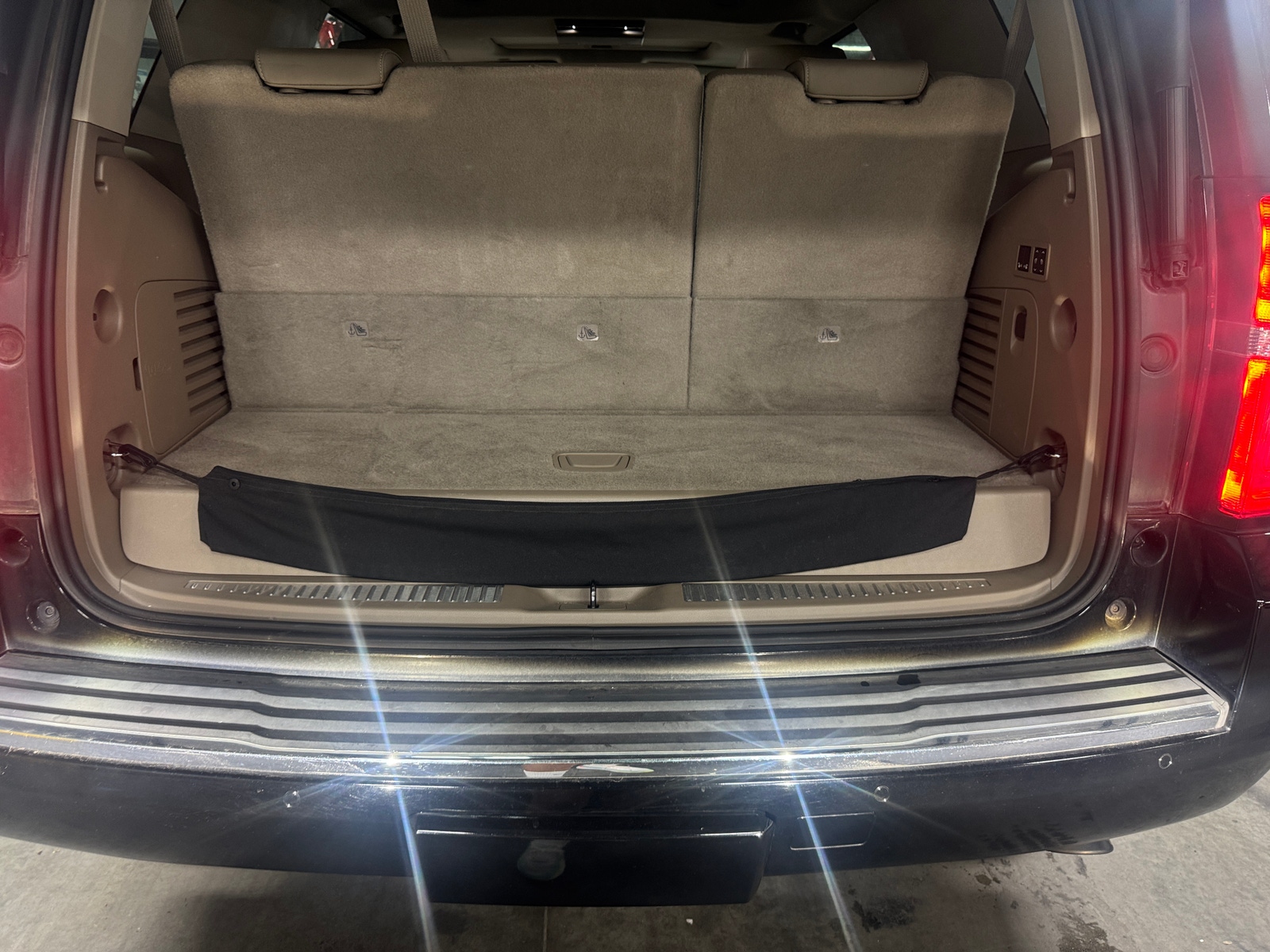 Thumbnail: 2016 Chevrolet Tahoe - 6