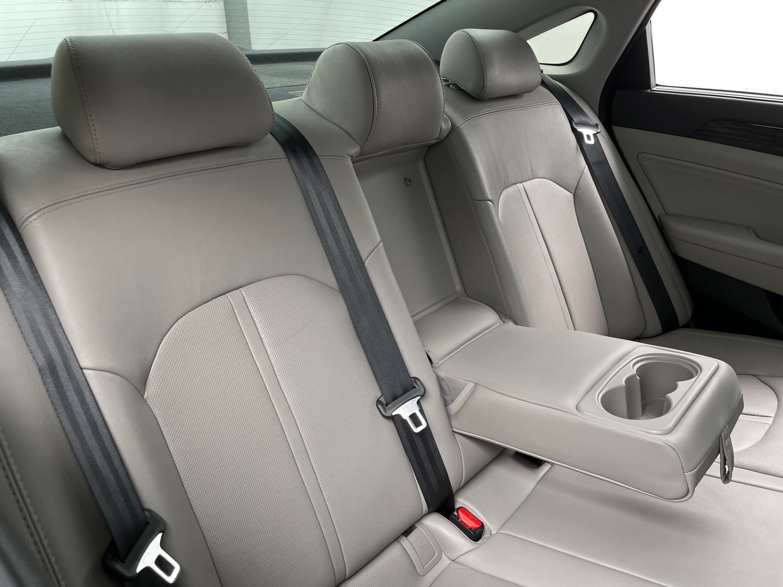 Thumbnail: 2015 Hyundai Sonata - 5