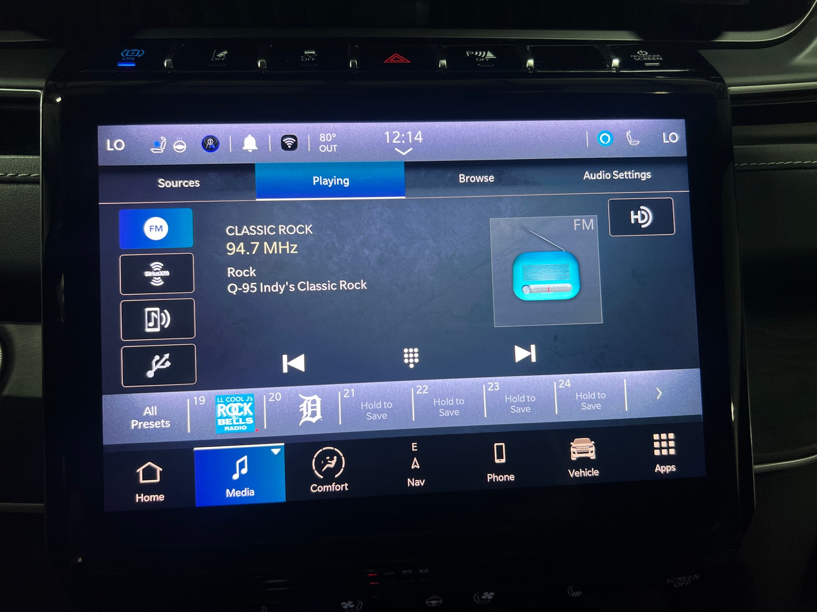 Thumbnail: 2023 Jeep Grand Cherokee - 3