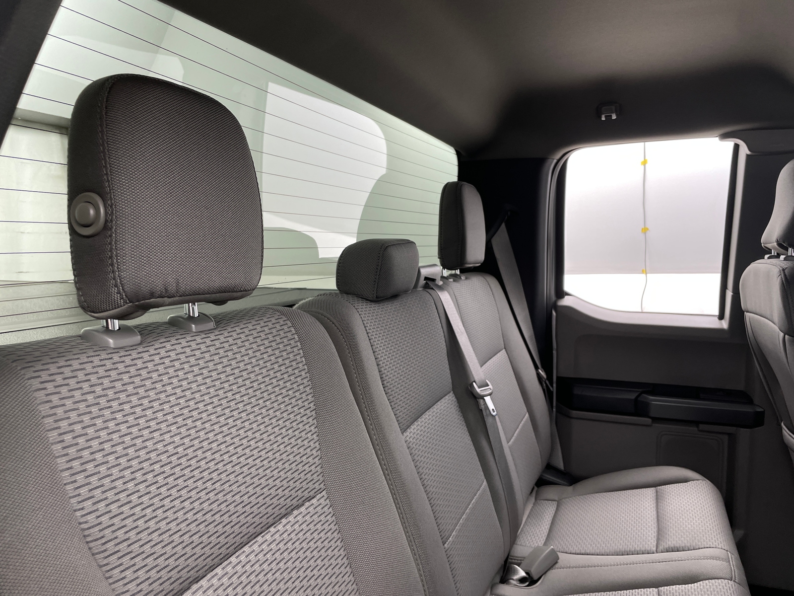 Thumbnail: 2018 Ford Econoline - 6