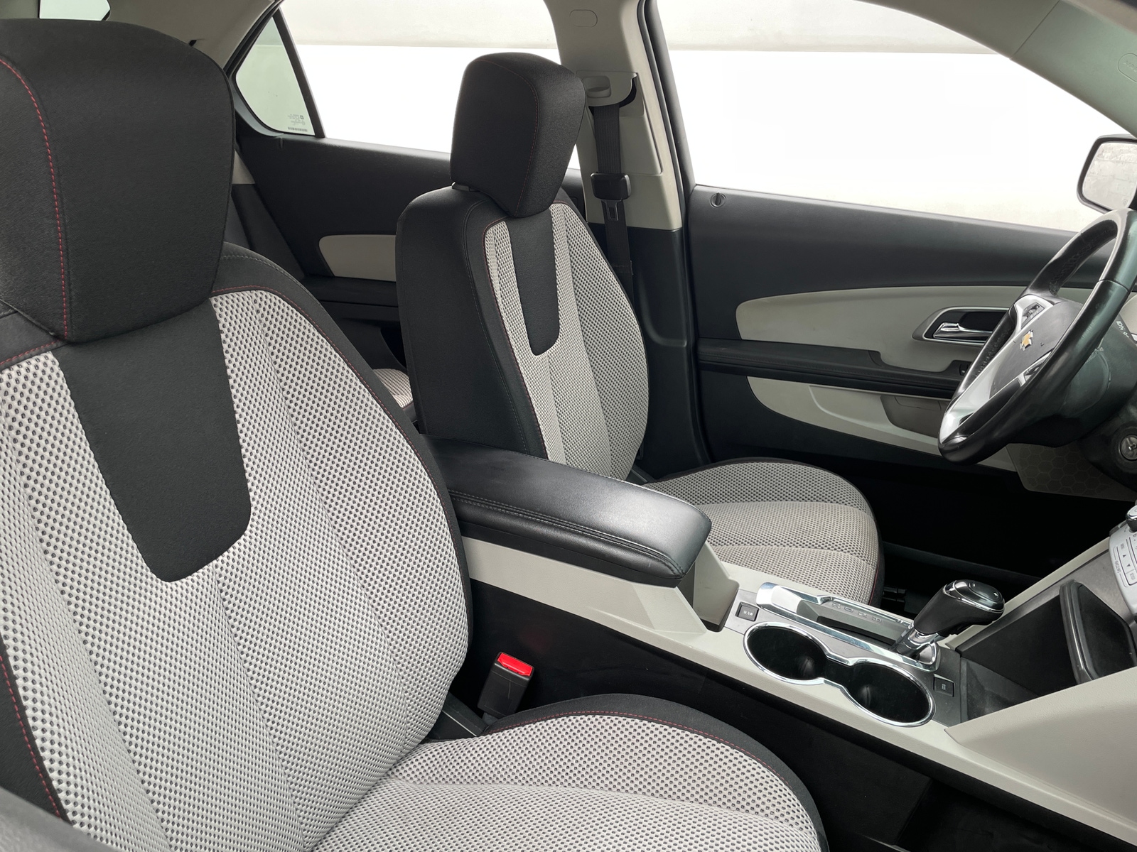 Thumbnail: 2016 Chevrolet Equinox - 2