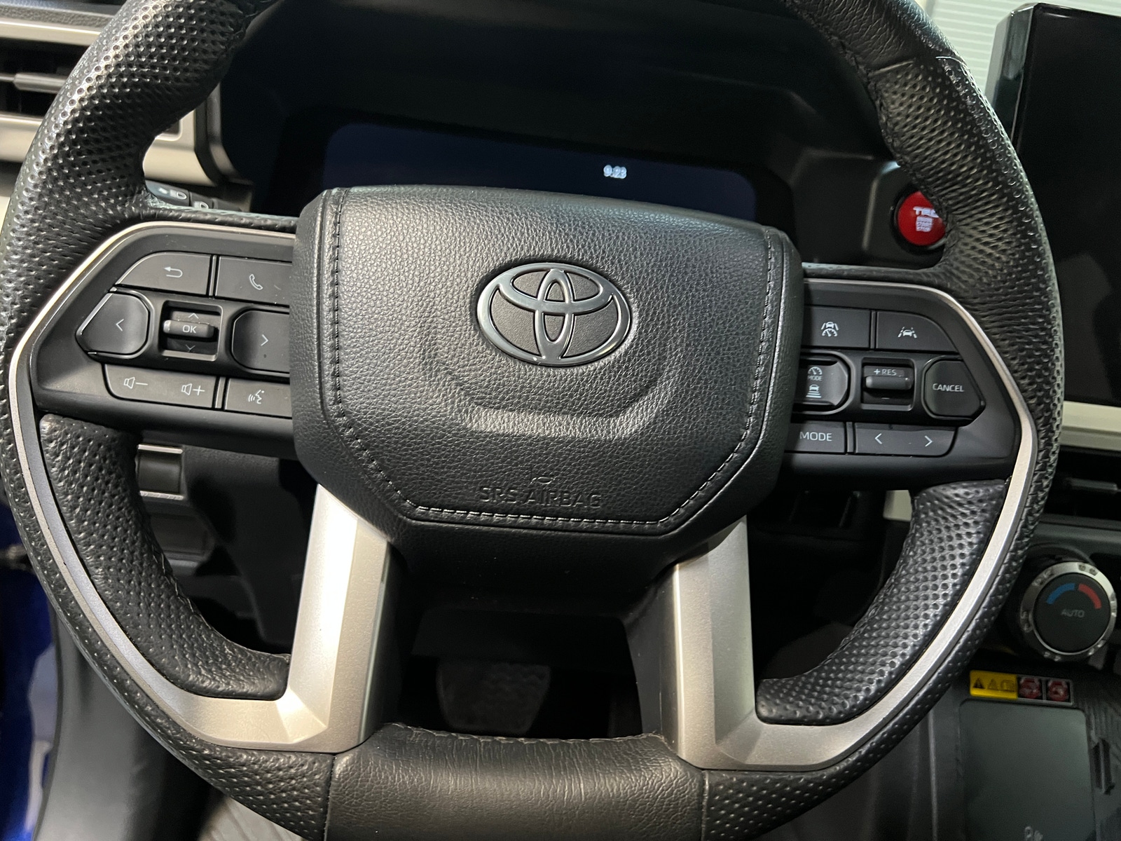 Thumbnail: 2024 Toyota Tacoma - 5