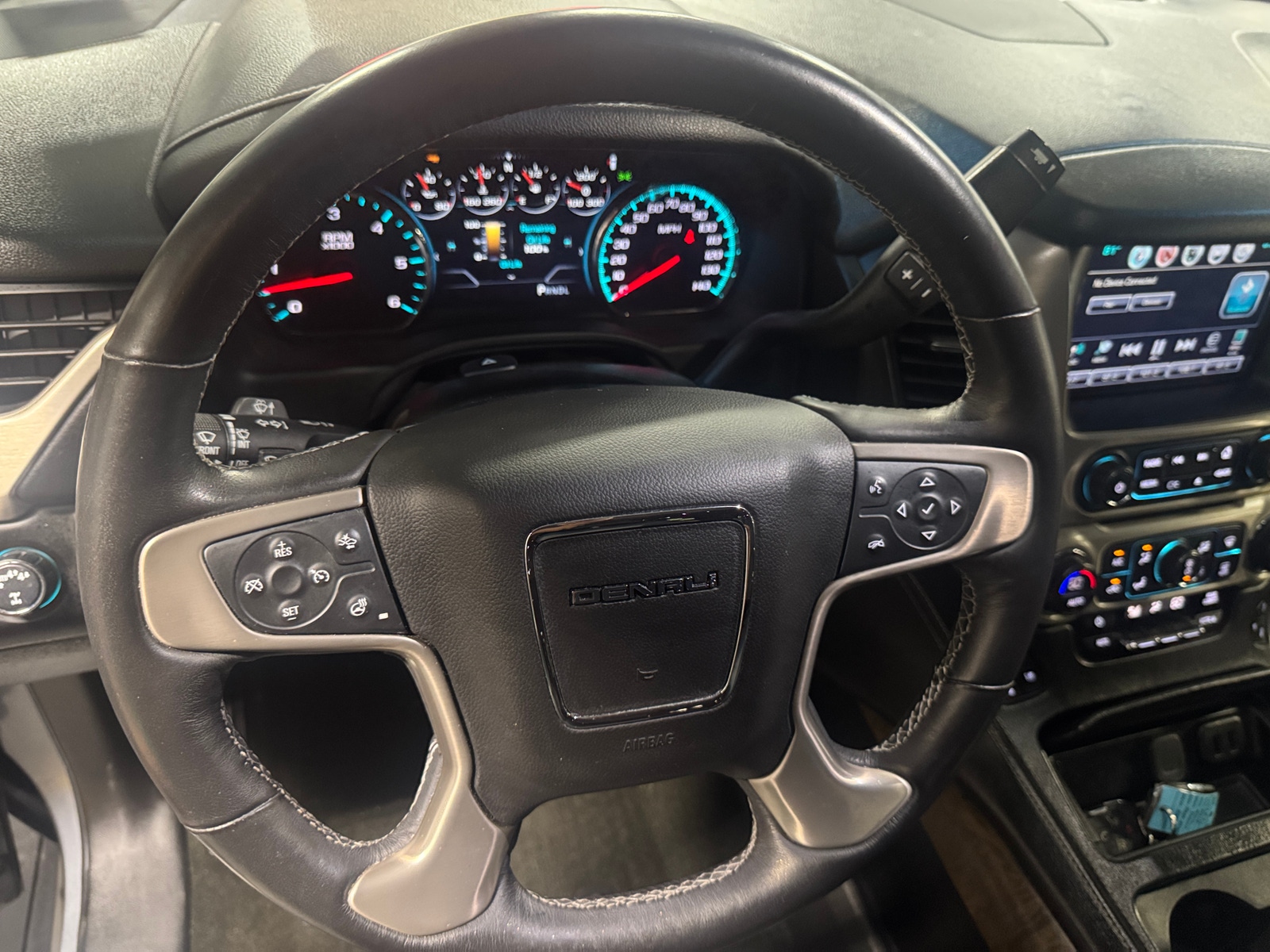 Thumbnail: 2018 GMC Yukon - 4