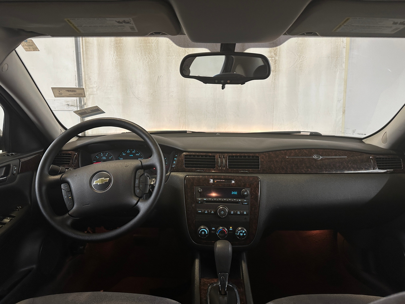 Thumbnail: 2015 Chevrolet Impala - 3