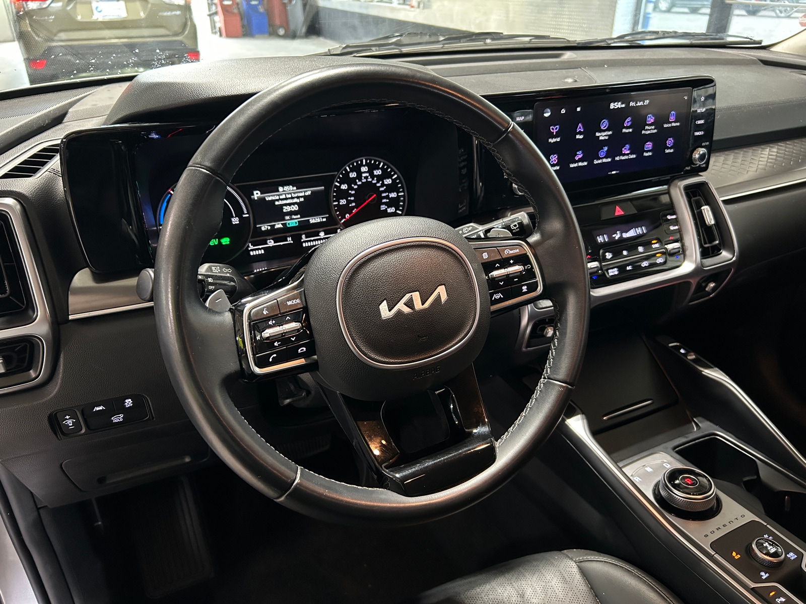 Thumbnail: 2023 Kia Sorento - 4