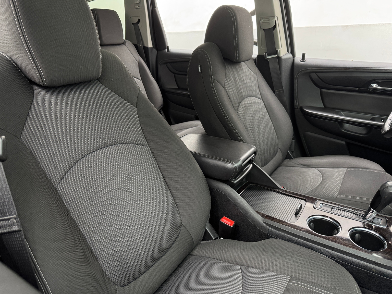 Thumbnail: 2017 Chevrolet Traverse - 2
