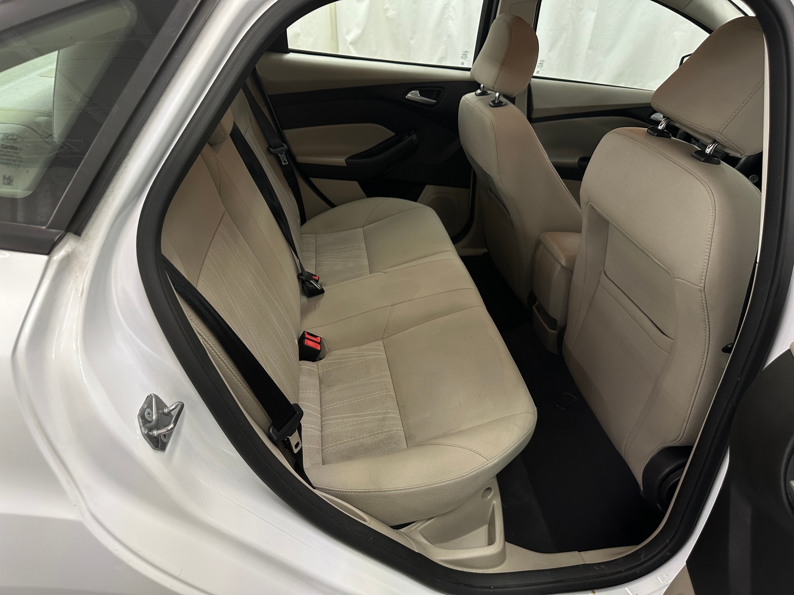 Thumbnail: 2015 Ford Focus - 6