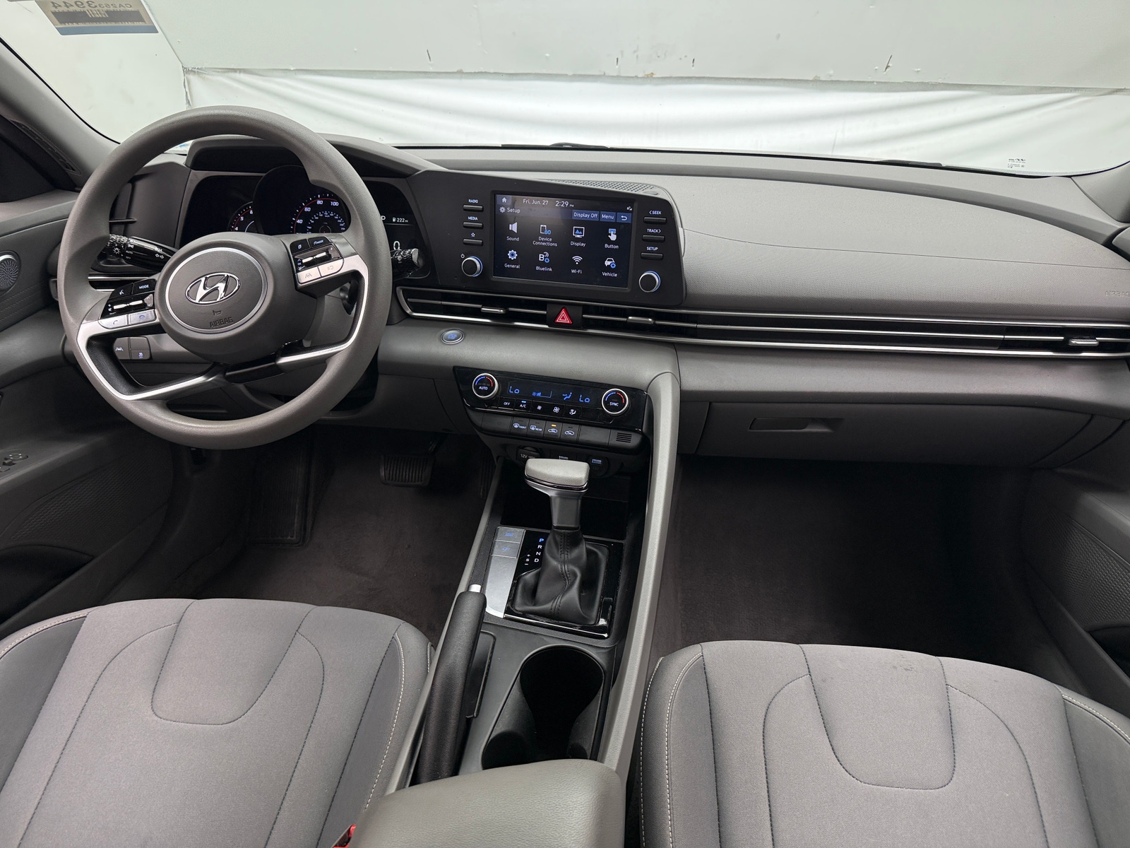 Thumbnail: 2023 Hyundai Elantra - 3