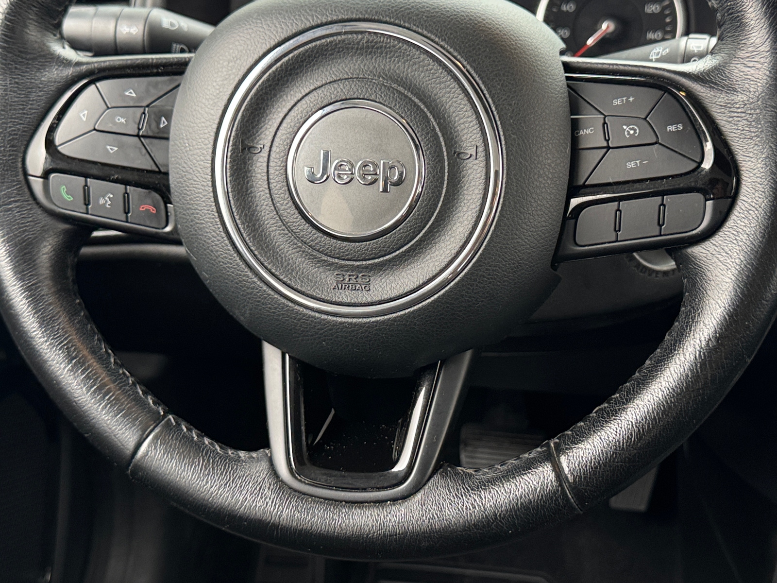 Thumbnail: 2017 Jeep Renegade - 5