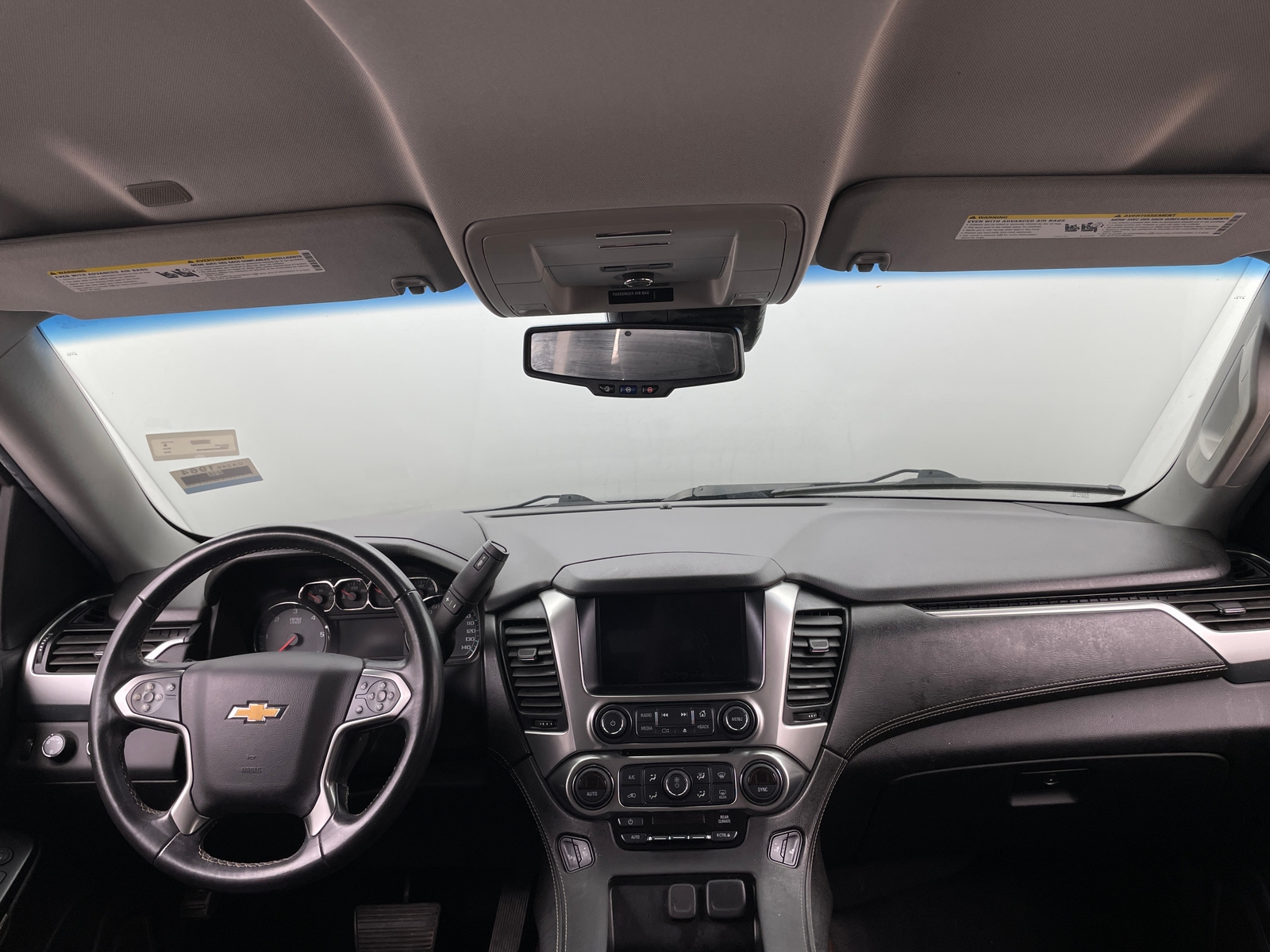 Thumbnail: 2019 Chevrolet Tahoe - 2