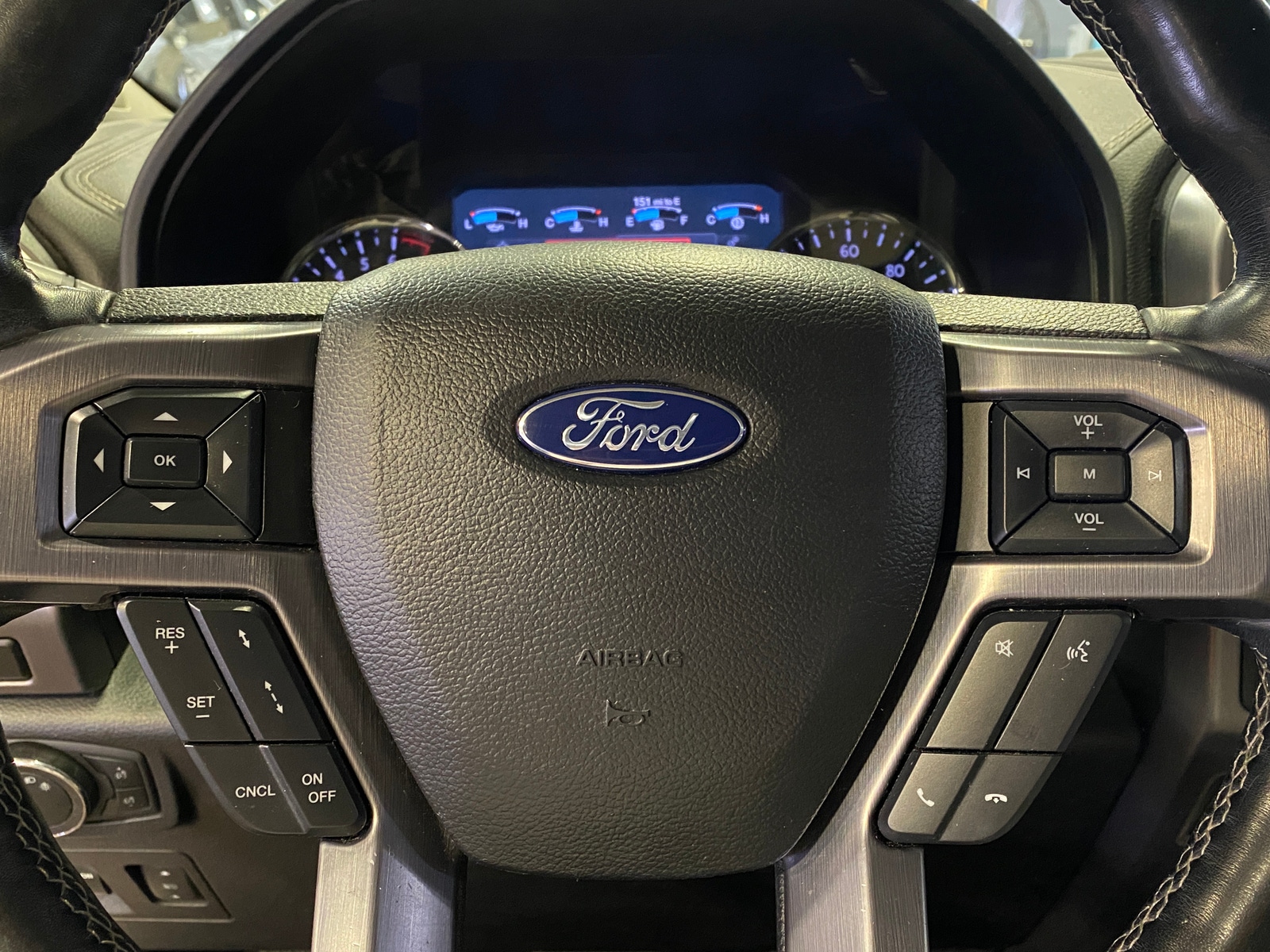 Thumbnail: 2019 Ford Expedition - 4
