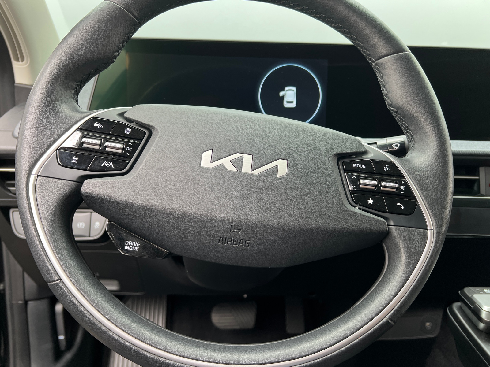 Thumbnail: 2024 Kia EV6 - 4