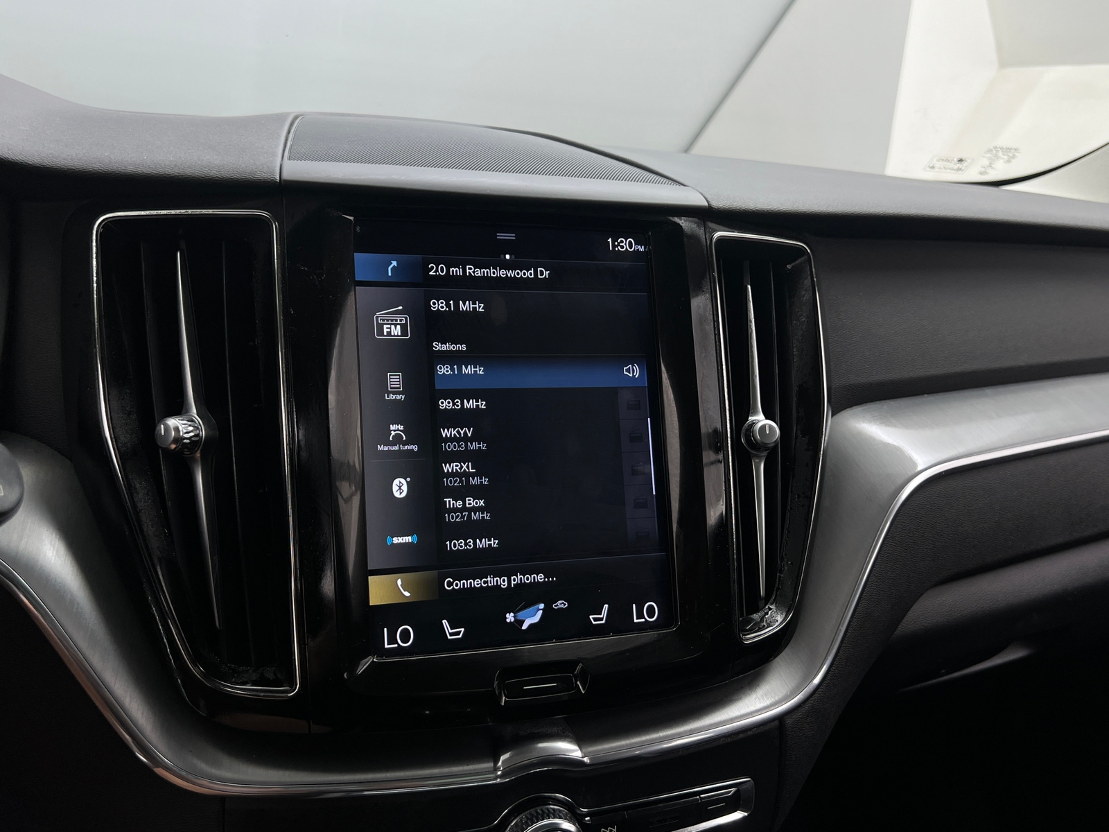 Thumbnail: 2018 Volvo XC60 - 3